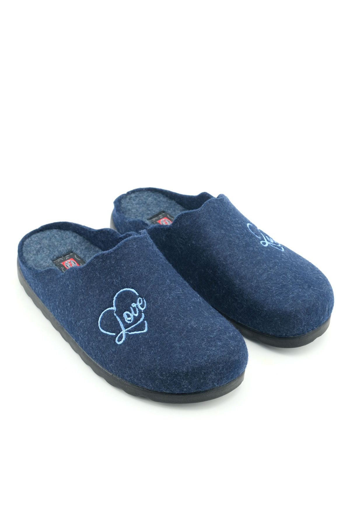 Kadın Kışlık Nakışlı Kalpli Tasarım Rahat Taban Ev Bahçe Terlik - Görsel 4
