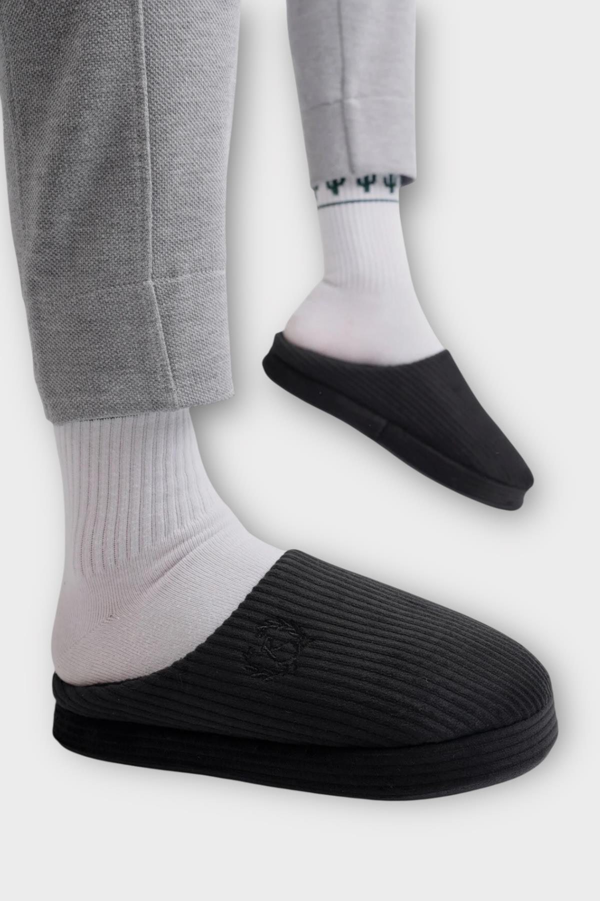 Erkek Hafif Kaydırmaz Taban Ev Terliği SİYAH - Görsel 8