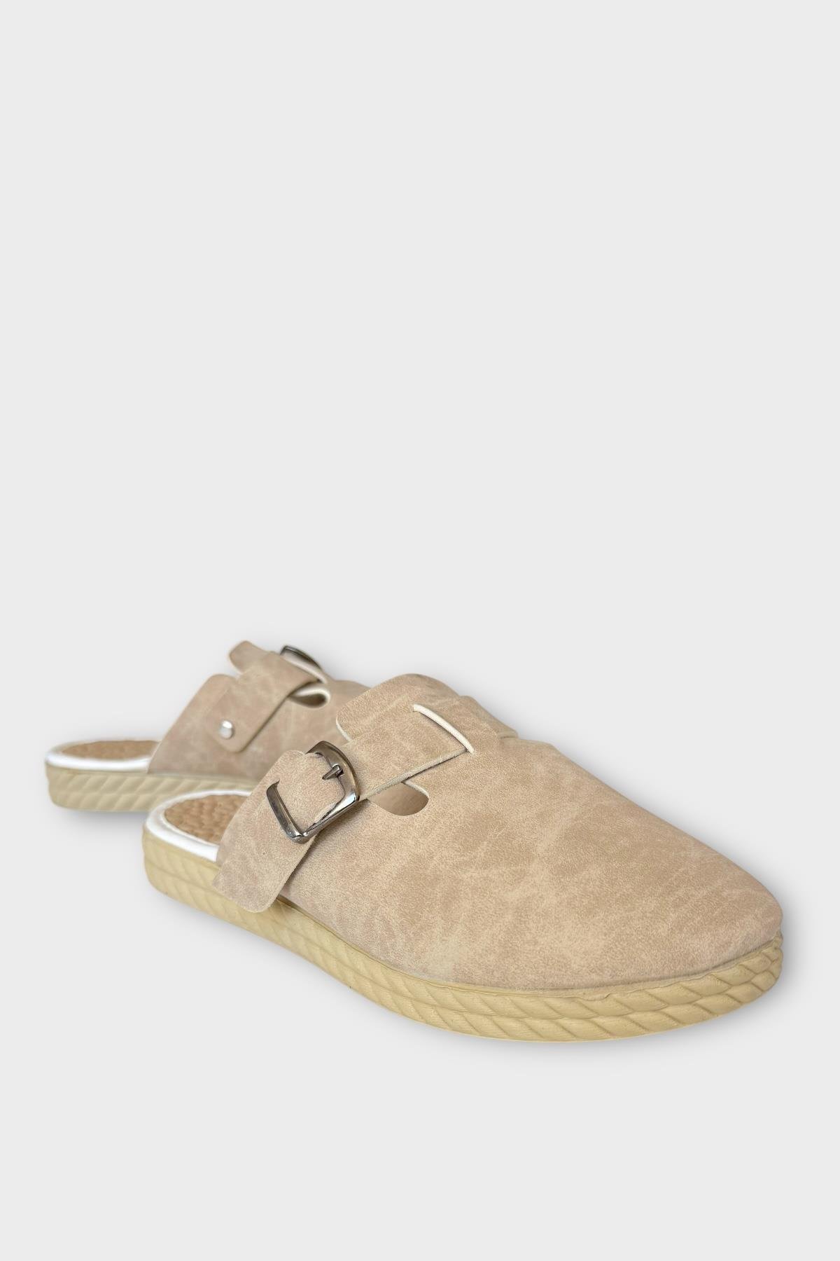 Kemerli Tokalı Nubuk Kadın Ev Terliği BEJ - Görsel 3