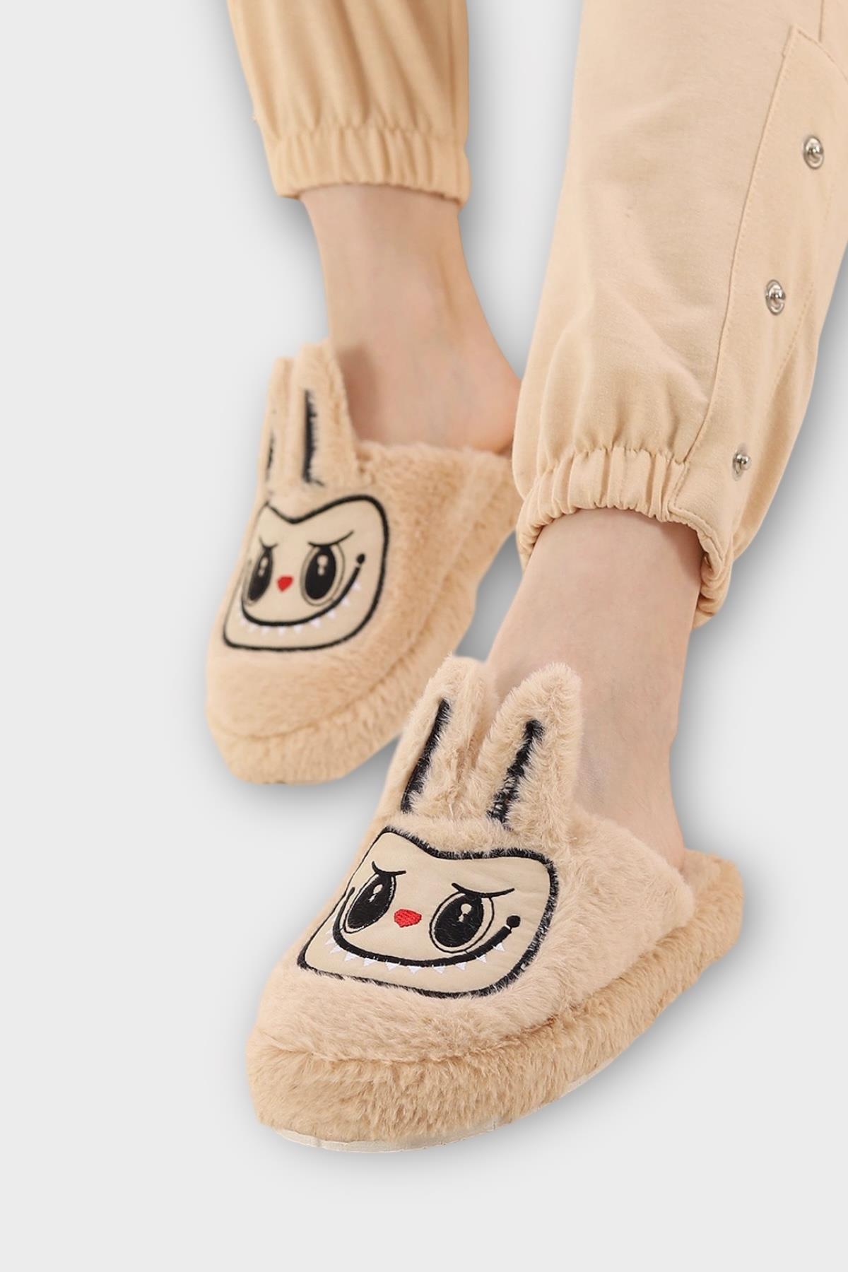 Sevimli Tavşan Figürlü Sıcak Tutan Kışlık Kadın Ev Terliği BEJ - Görsel 2