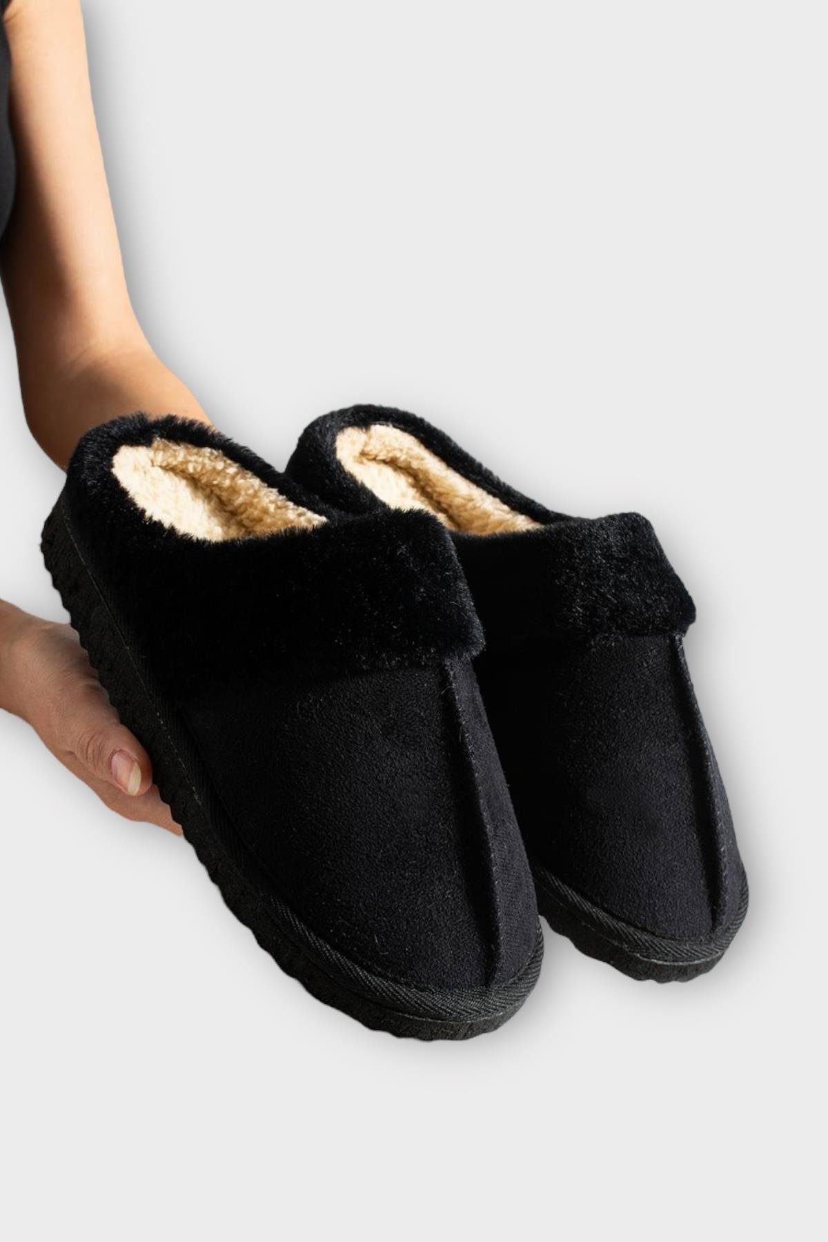 Kadın İçi Yünlü Sıcak Tutan Kışlık Ev Terliği SİYAH - Görsel 4