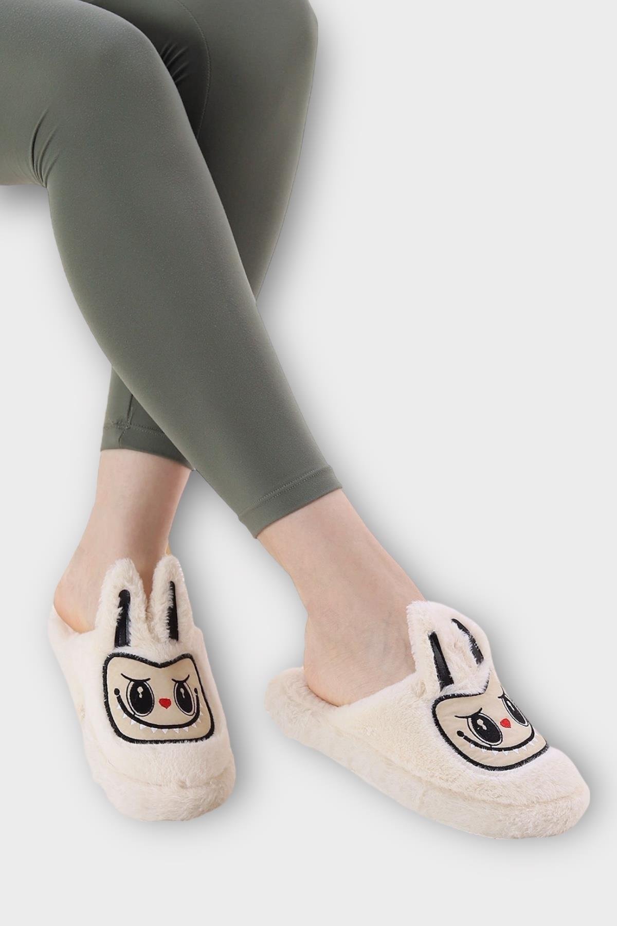 Sevimli Tavşan Figürlü Sıcak Tutan Kışlık Kadın Ev Terliği BEYAZ - Görsel 4