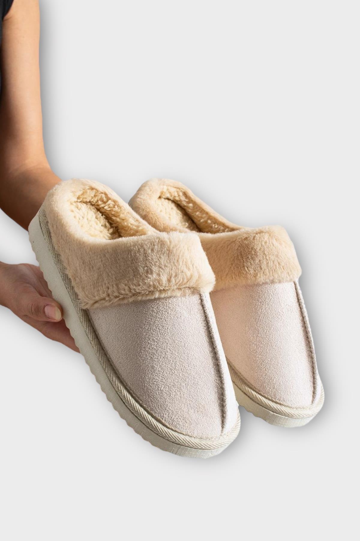 Kadın İçi Yünlü Sıcak Tutan Kışlık Ev Terliği BEJ - Görsel 4