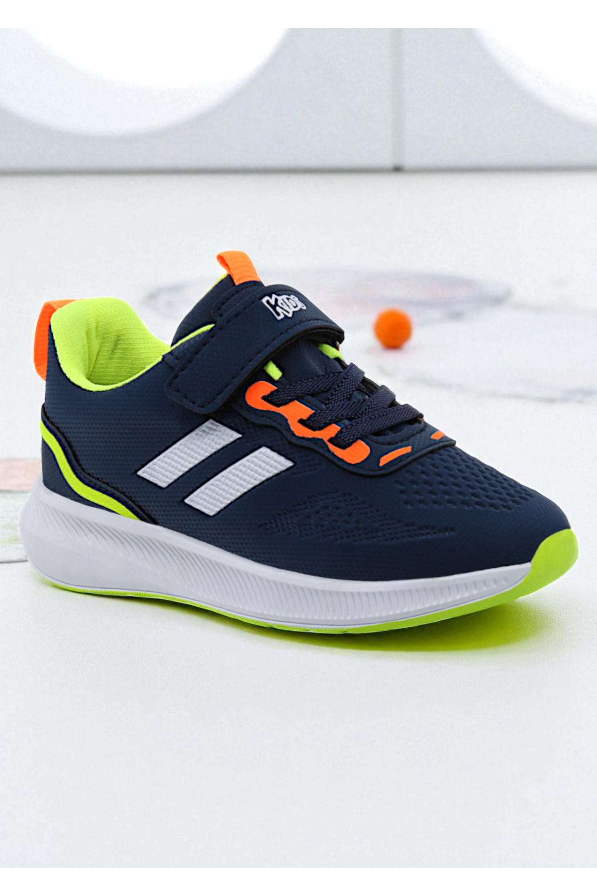 Runkids Su ve Soğuk Dayanıklı Ortopedik Hafif Kışlık Unisex Çocuk Spor Ayakkabı - Görsel 3