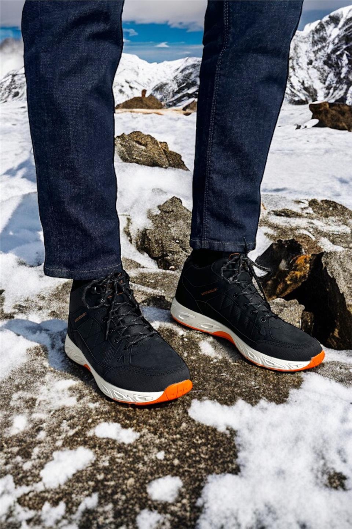 Outdoor Bot Ayakkabı Kışlık Dayanıklı Sağlam Taban Bağcıklı SİYAH - TURUNCU - Görsel 9