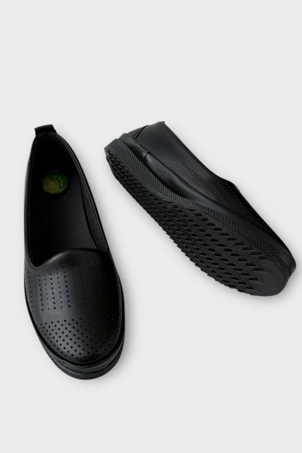 Tam Ortopedik Hava Alan Yumuşak Tabanlı Günlük Anne Babet SİYAH - Görsel 5