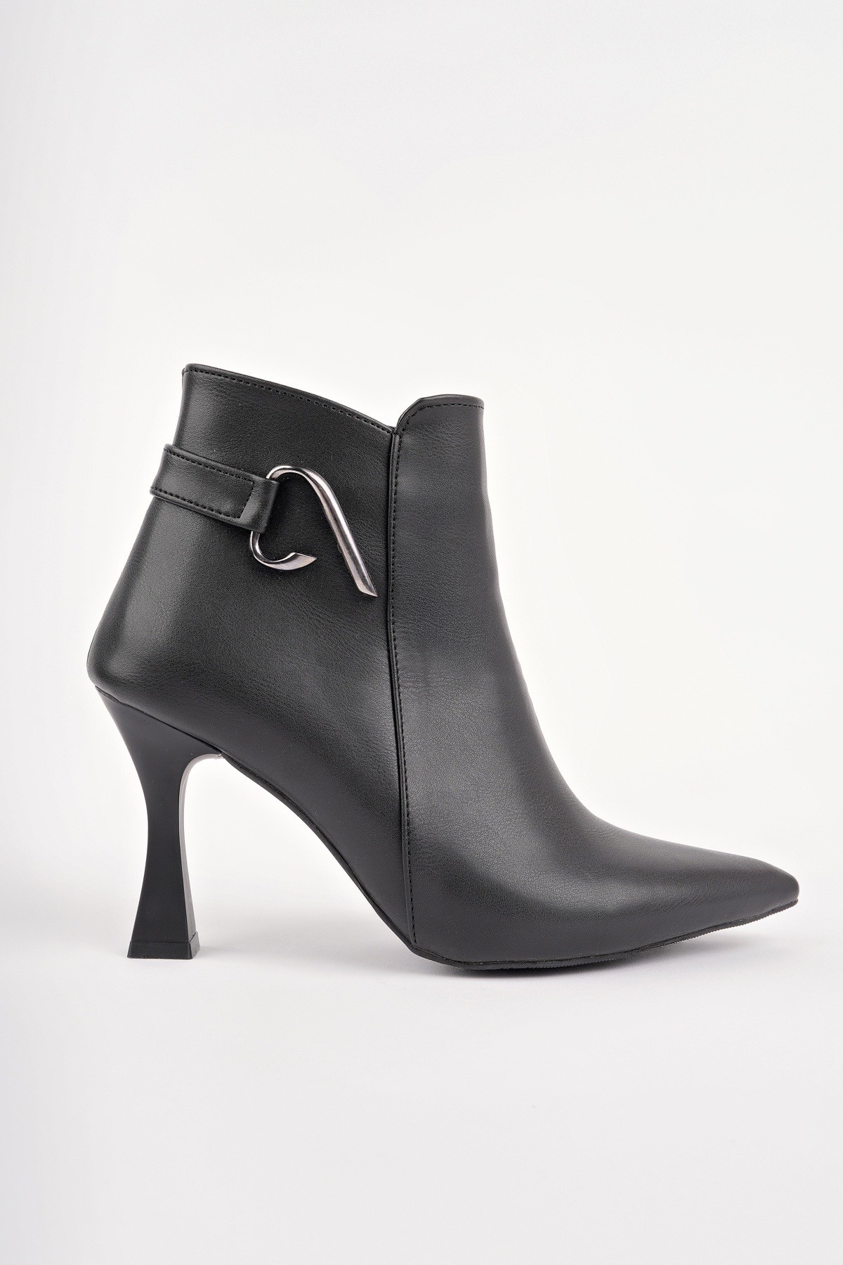 VİVENTE Sivri Burun Toka Detaylı Fermuarlı İnce Topuklu Kadın Bot - Görsel 4