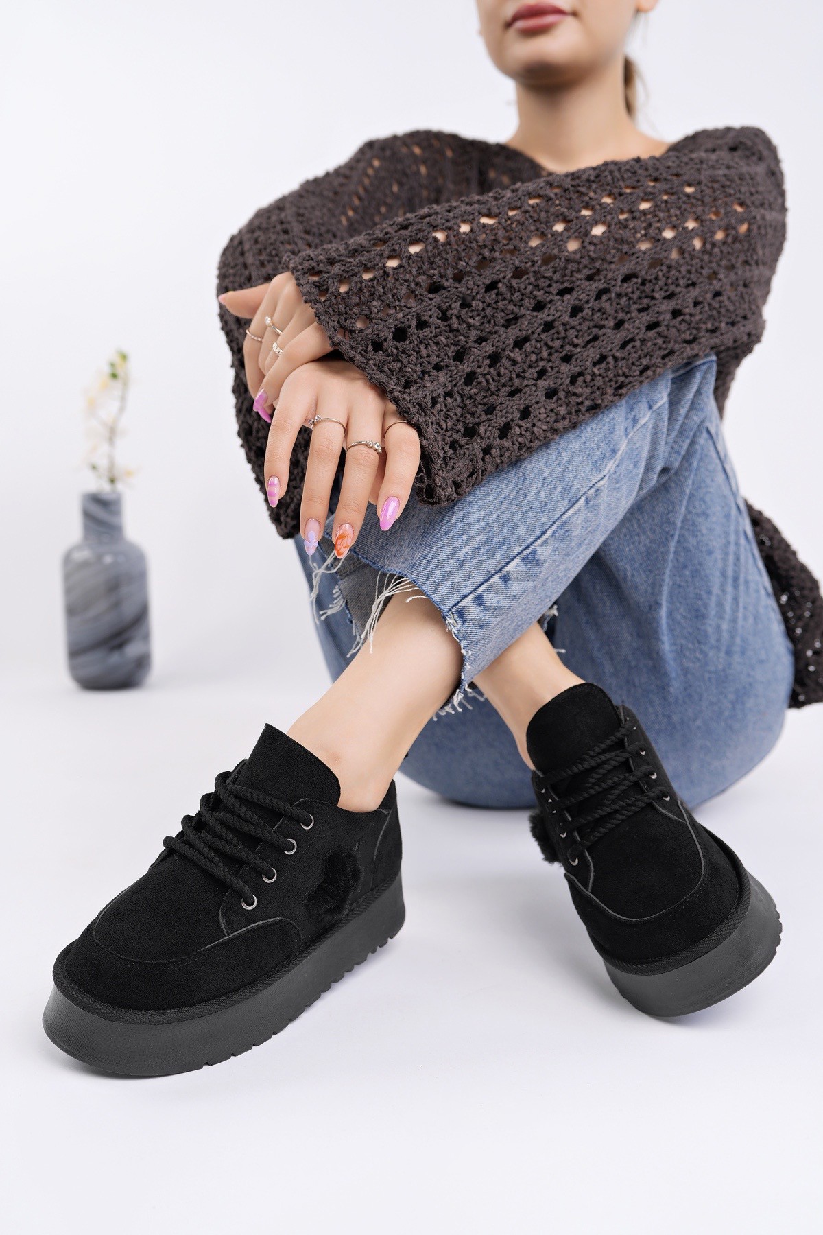 Muggo Muggo Siyah KOZMOS Kalın Taban Bağcıklı Yıldız Detaylı Kadın Kışlık Sneaker Spor Ayakkabı | Flo Siyah - 5. görsel