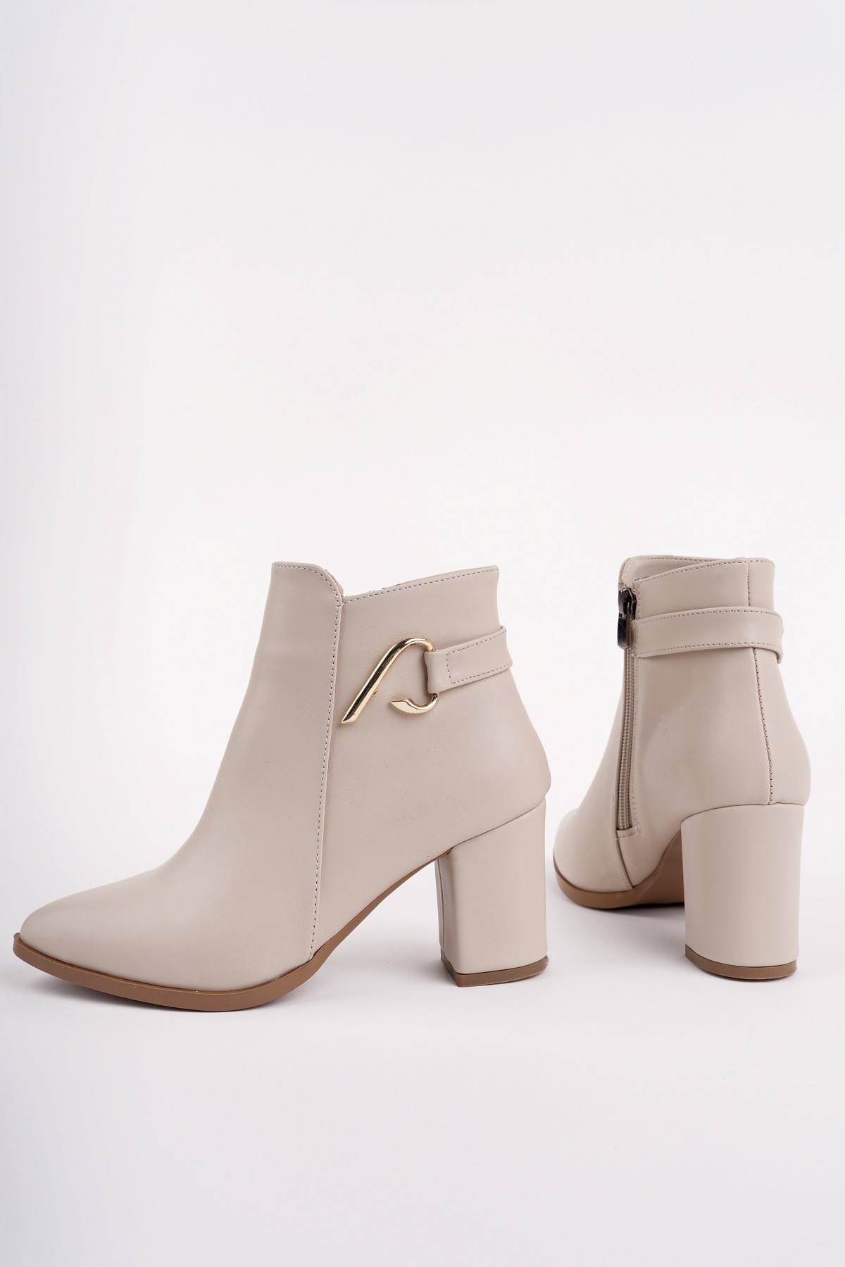 FORTİS Sivri Burun Toka Detaylı Fermuarlı Kalın Topuklu Kadın Bot - Görsel 2