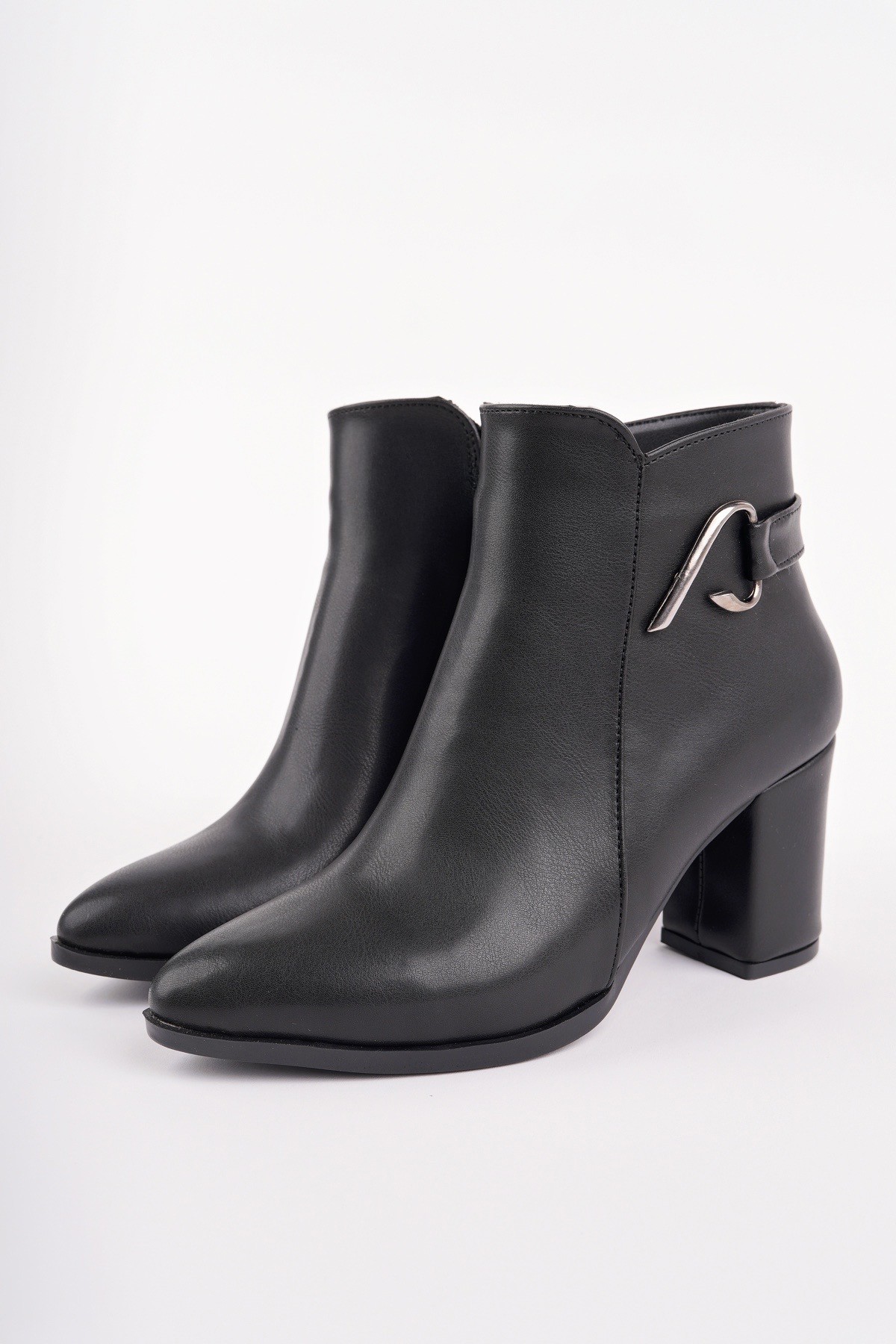 FORTİS Sivri Burun Toka Detaylı Fermuarlı Kalın Topuklu Kadın Bot - Görsel 3