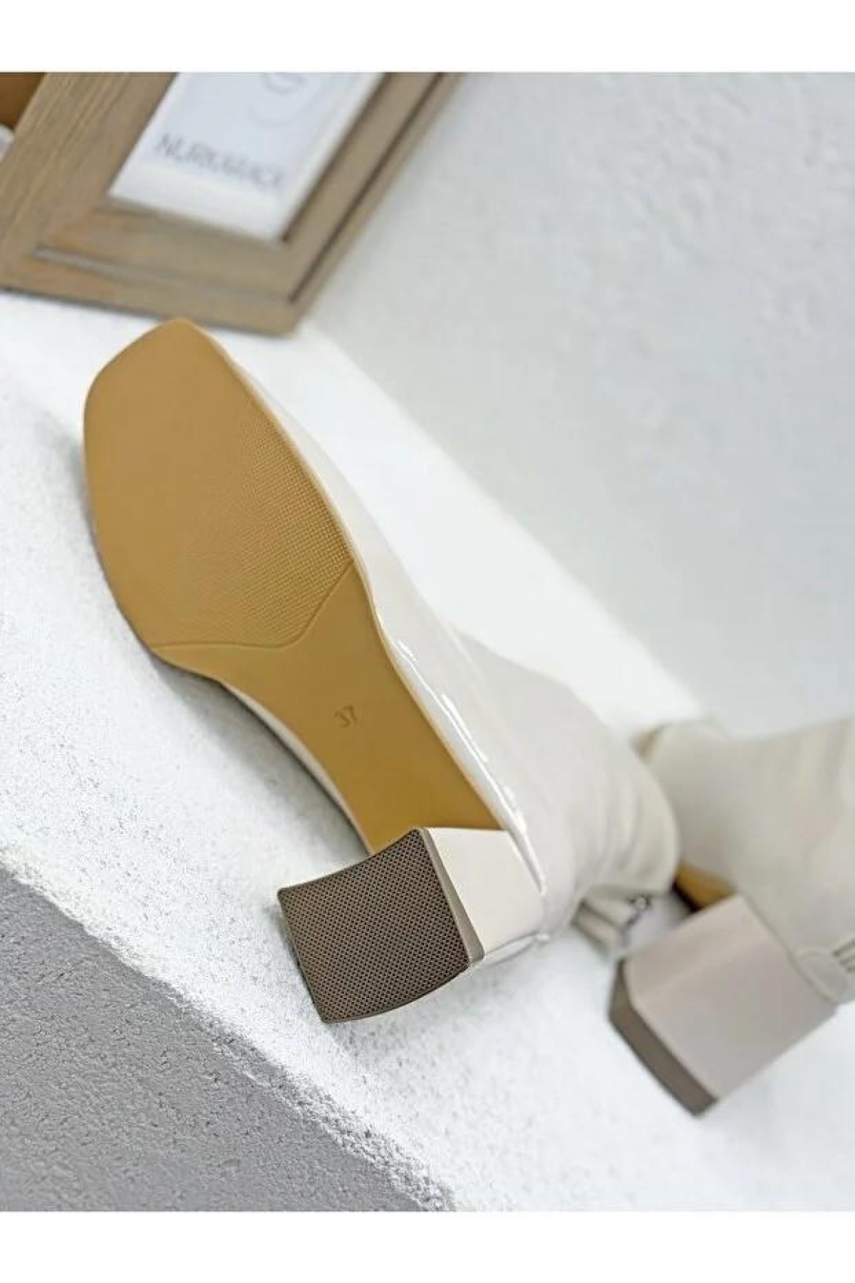 26K415-1 Rugan Özel Tasarım Arkadan Fermuarlı Topuklu Kadın Bot - Görsel 7