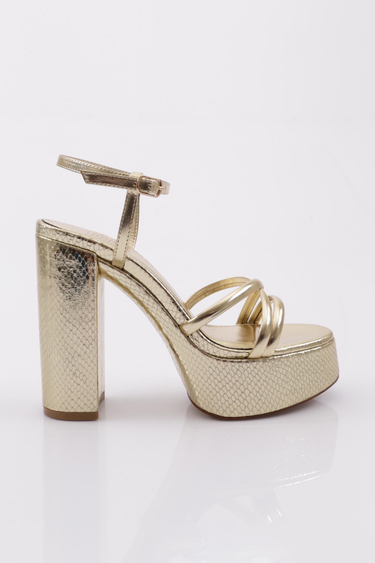 28 Kadin Bilekten Bağlama Kalin Taban Topuklu Ayakkabi - Görsel 2