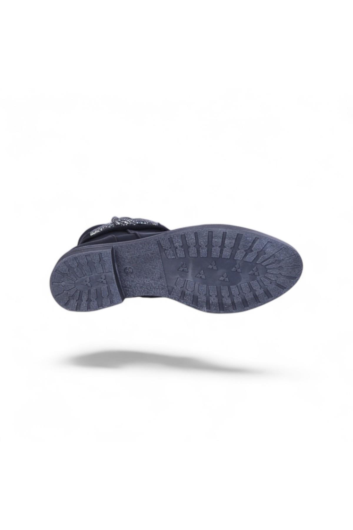 A6 Siyah Nubuk Kadın Düz Bot - Görsel 5