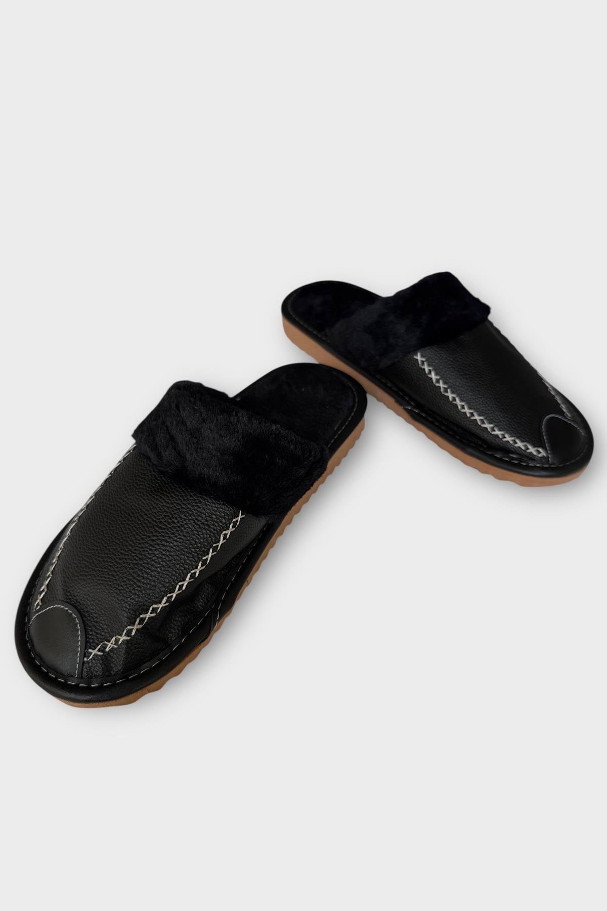 Deri Görünümlü Kürklü Erkek Ev Terliği SİYAH - Görsel 6