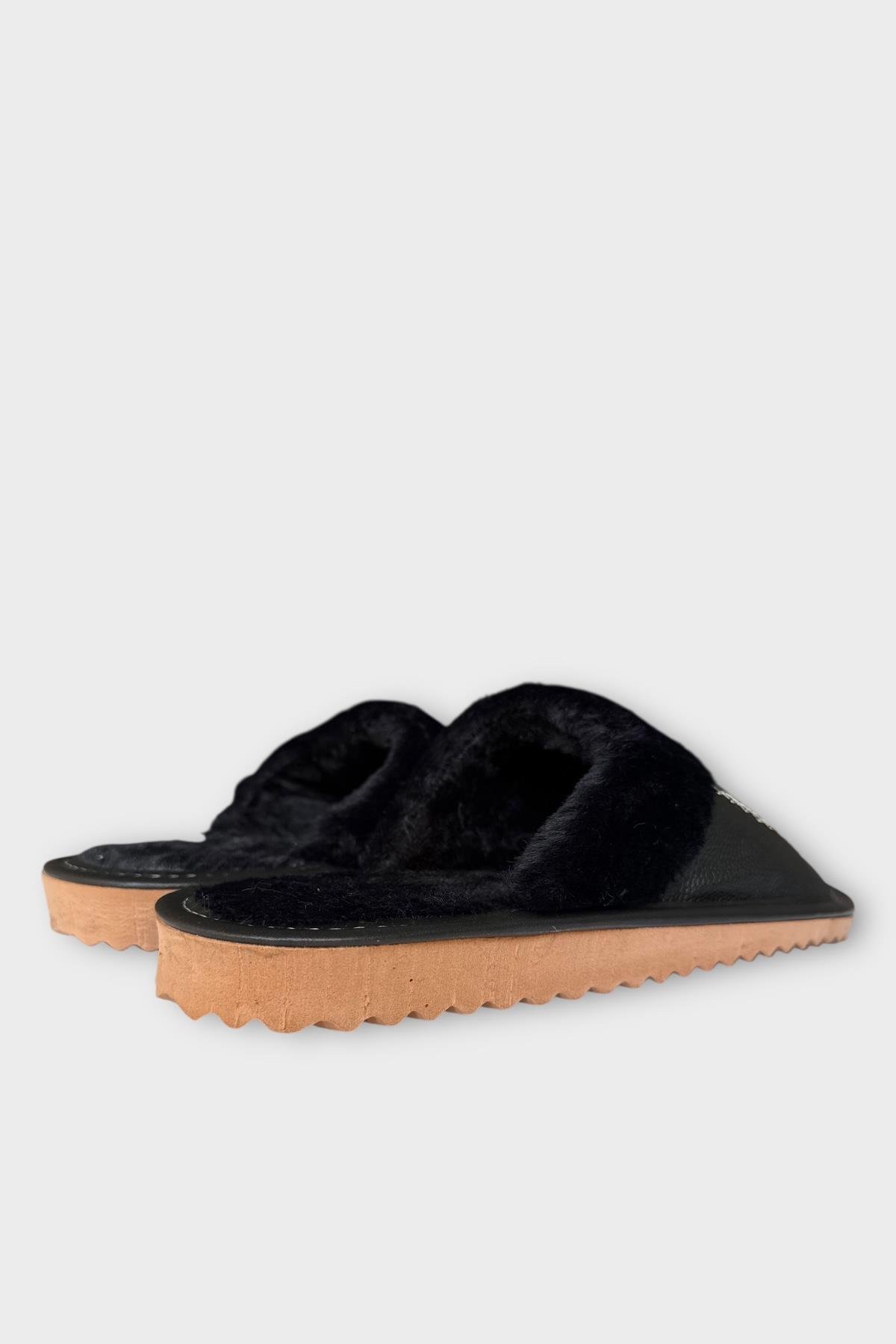 Deri Görünümlü Kürklü Erkek Ev Terliği SİYAH - Görsel 7