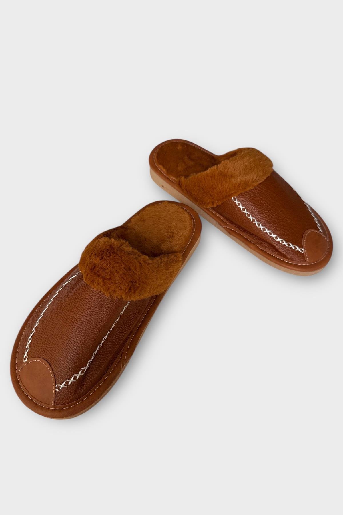 Deri Görünümlü Kürklü Erkek Ev Terliği TABA - Görsel 5