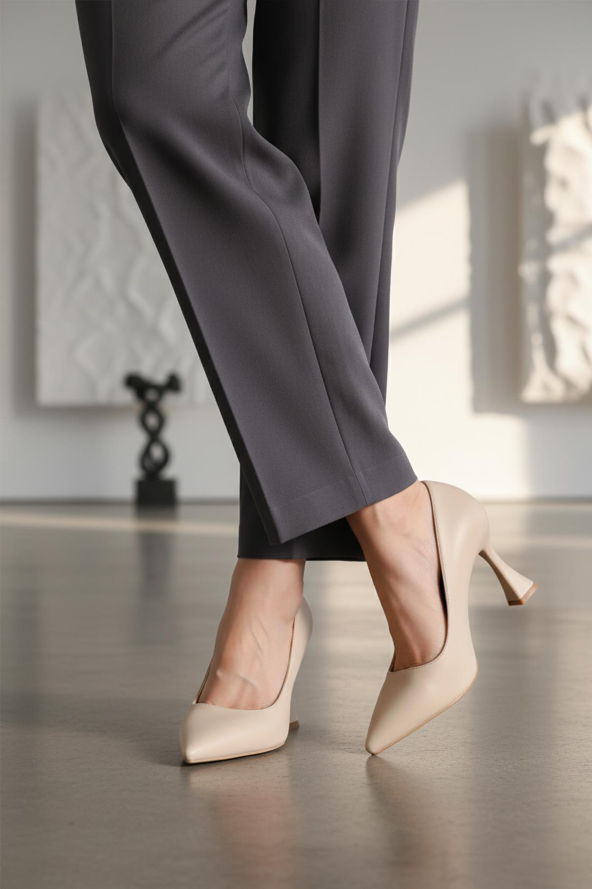 665127 Z Bej Kadın Topuklu Ayakkabı - Görsel 2