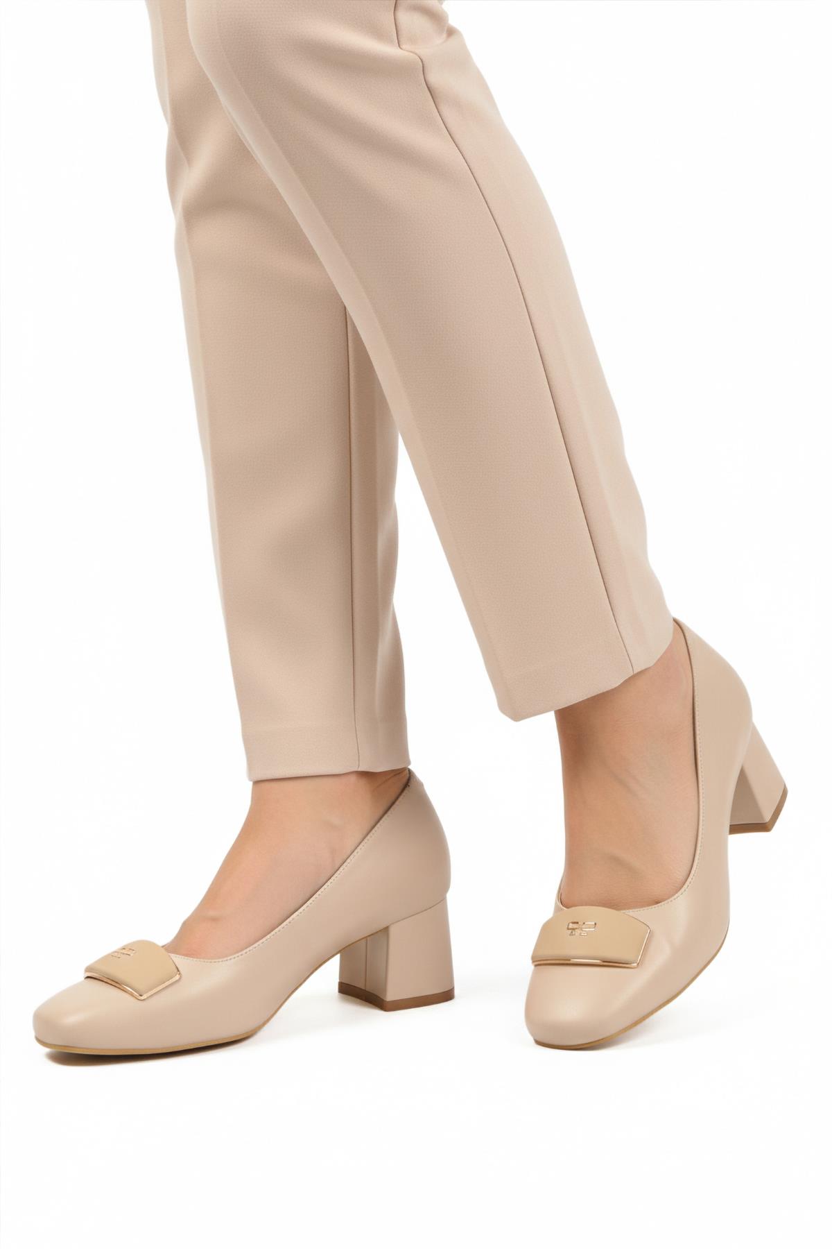 695039 Z Bej Cilt Kadın Topuklu Ayakkabı - Görsel 4