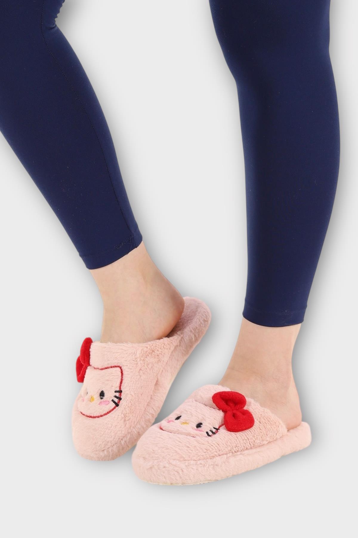 HelloKitty Figürlü Sıcak Tutan Kışlık Kadın Ev Terliği PUDRA-KIRMIZI - Görsel 2