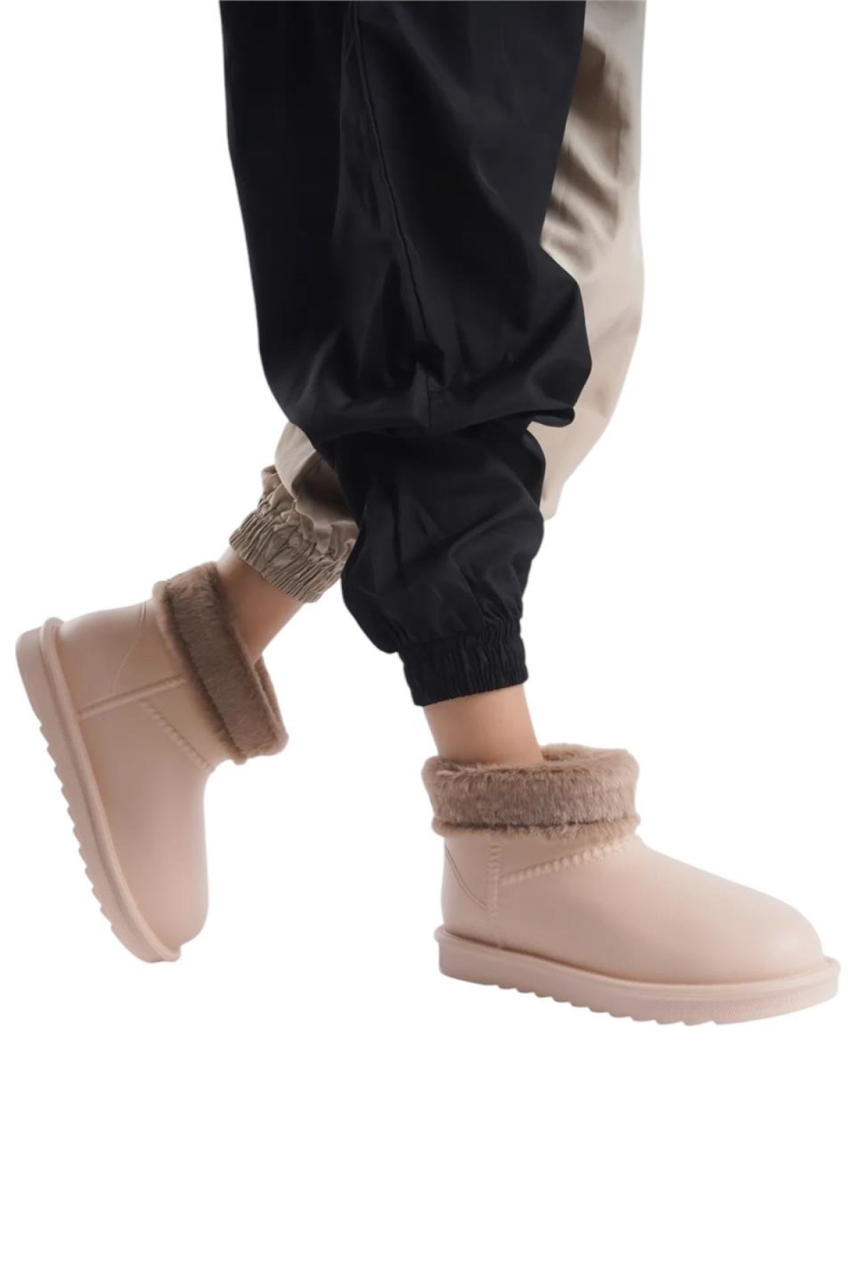 Yuvarlak Burun Kadın Kürklü Kısa Yağmur Botu BEJ - Görsel 8