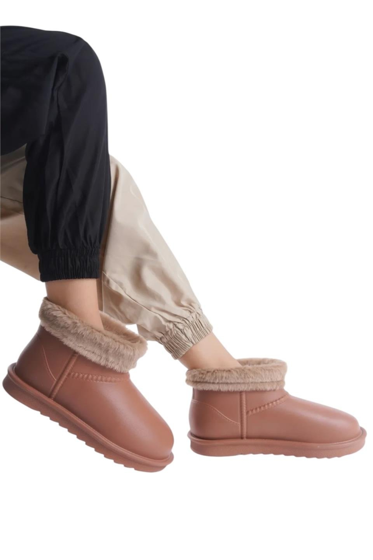 Yuvarlak Burun Kadın Kürklü Kısa Yağmur Botu TABA - Görsel 7
