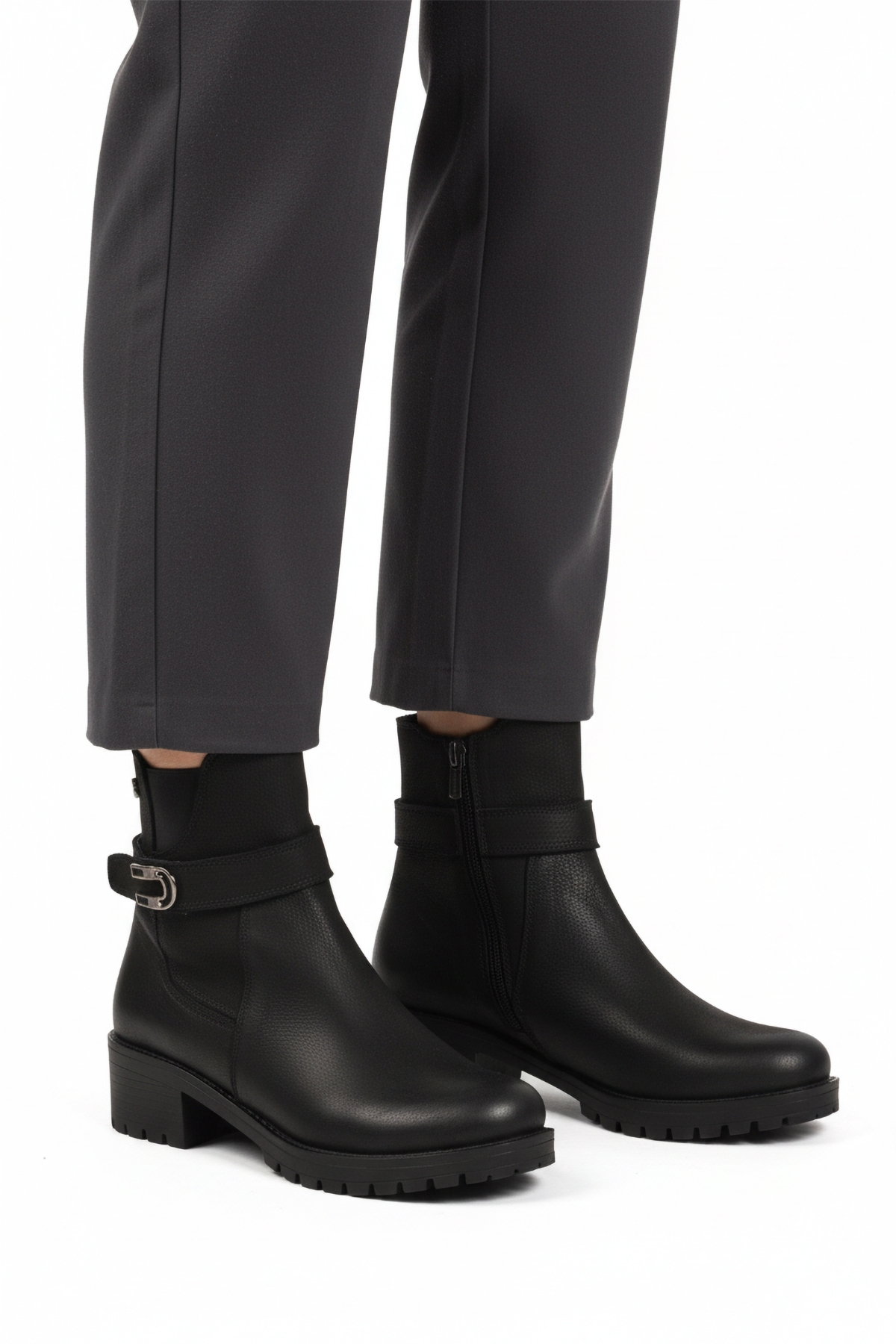 Siyah Nubuk Hakiki Deri Polarlı Kaymaz Kadın Bot 3376K Z - Görsel 2