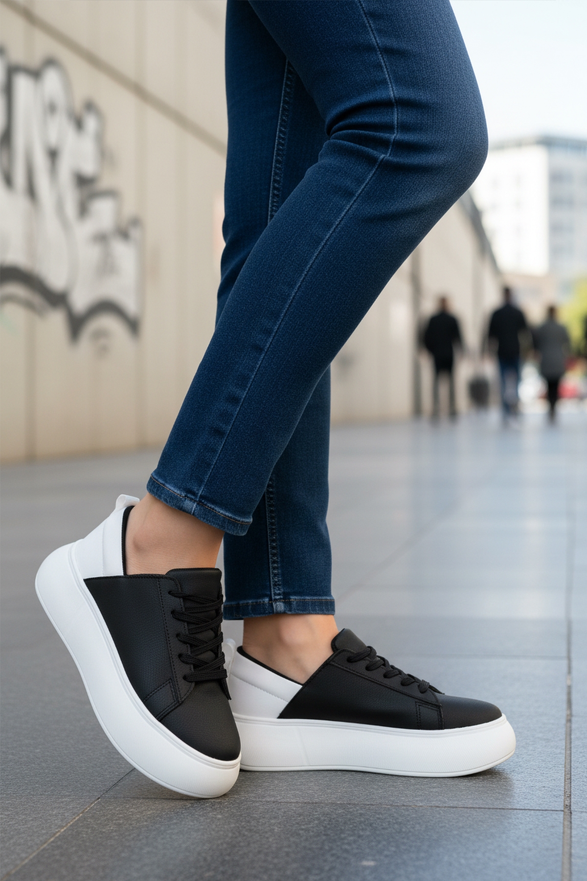 Siyah Beyaz Kalın Taban Bağcıklı Unisex Spor Ayakkabı OZ-03 Z - Görsel 4