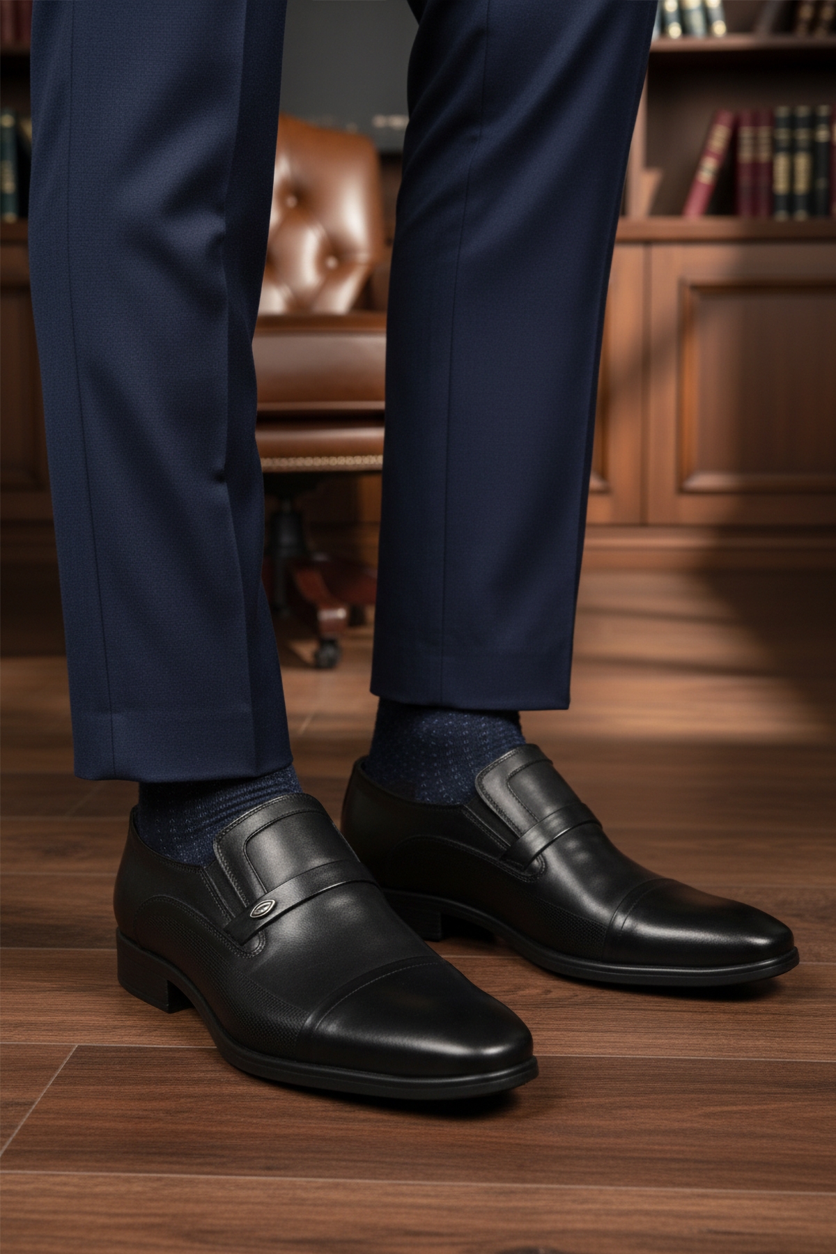 Siyah Hakiki Deri Kaymaz Taban Erkek Klasik Ayakkabı 976 M - Görsel 4