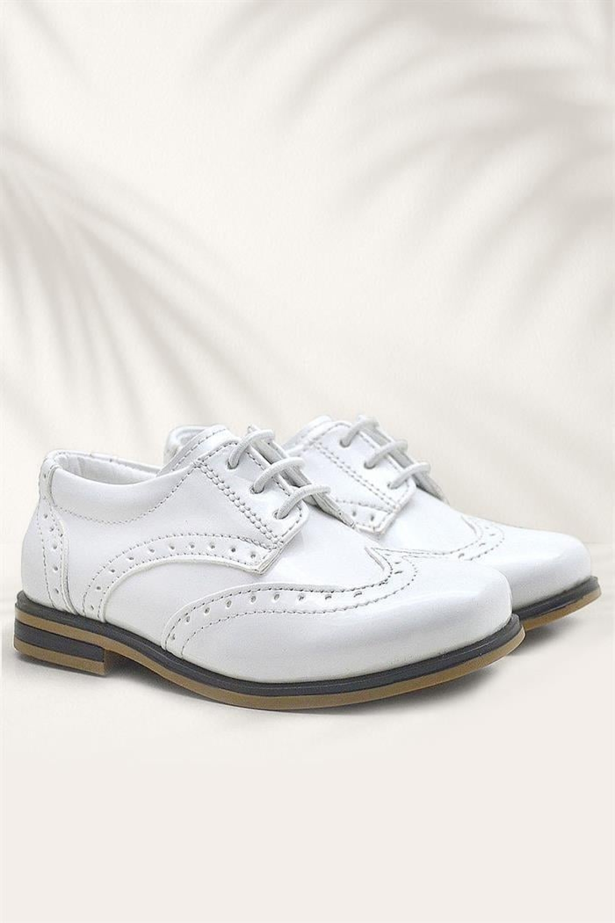 Titan Beyaz Rugan Bağcıklı Klasik Erkek Çocuk Klasik Ayakkabı - Görsel 2