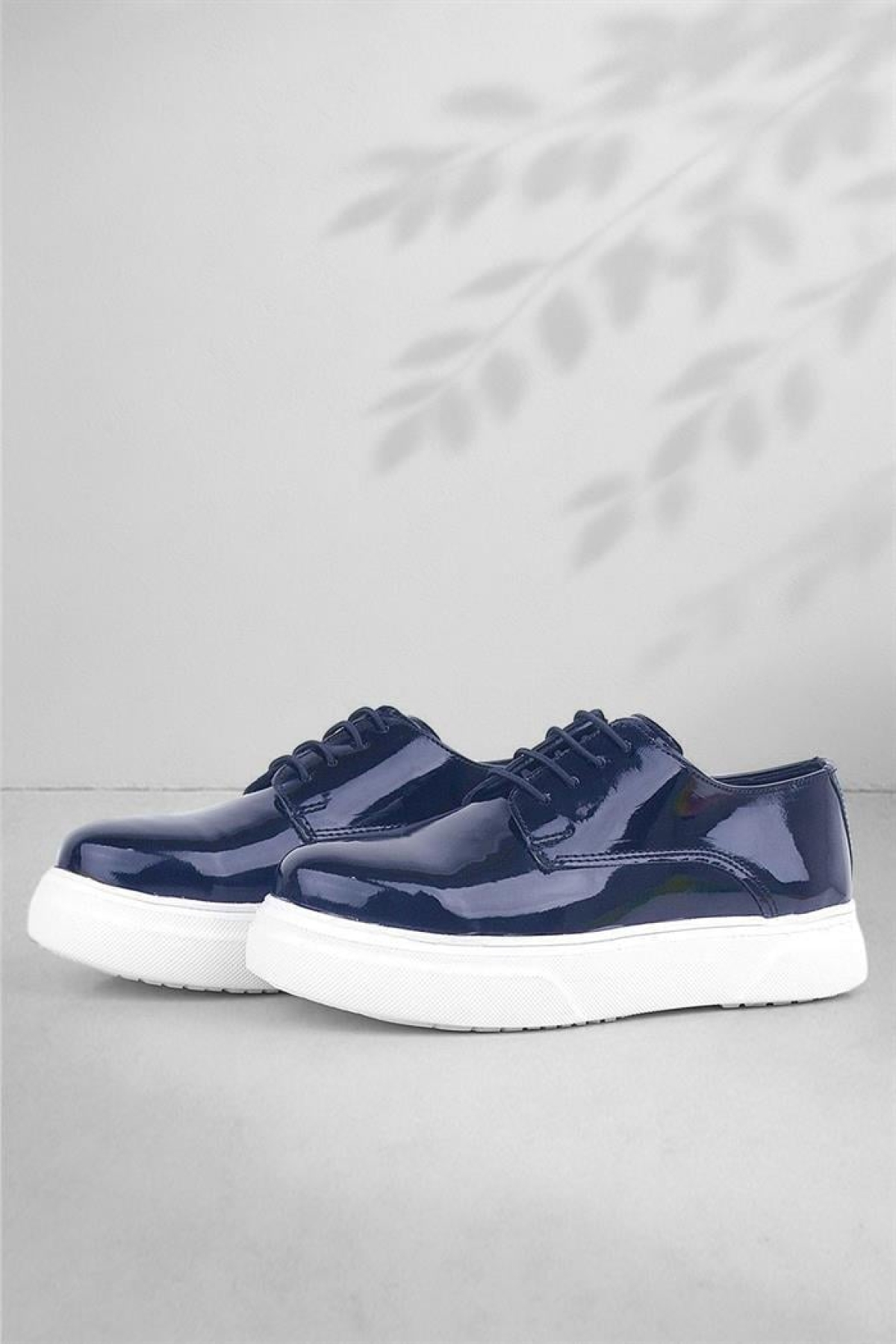 Derby Lacivert Rugan Beyaz Taban Çocuk Klasik Ayakkabı - Görsel 3