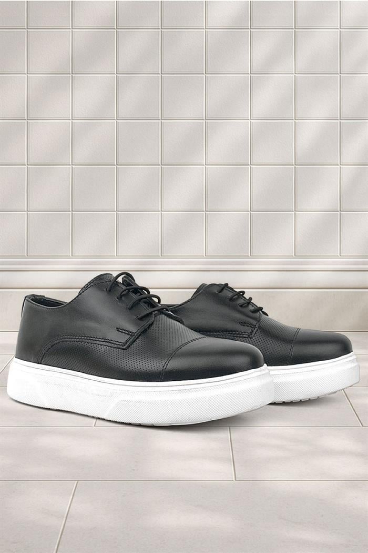 Hakiki Deri Siyah Yüksek Taban Çocuk Klasik Ayakkabı - Görsel 2