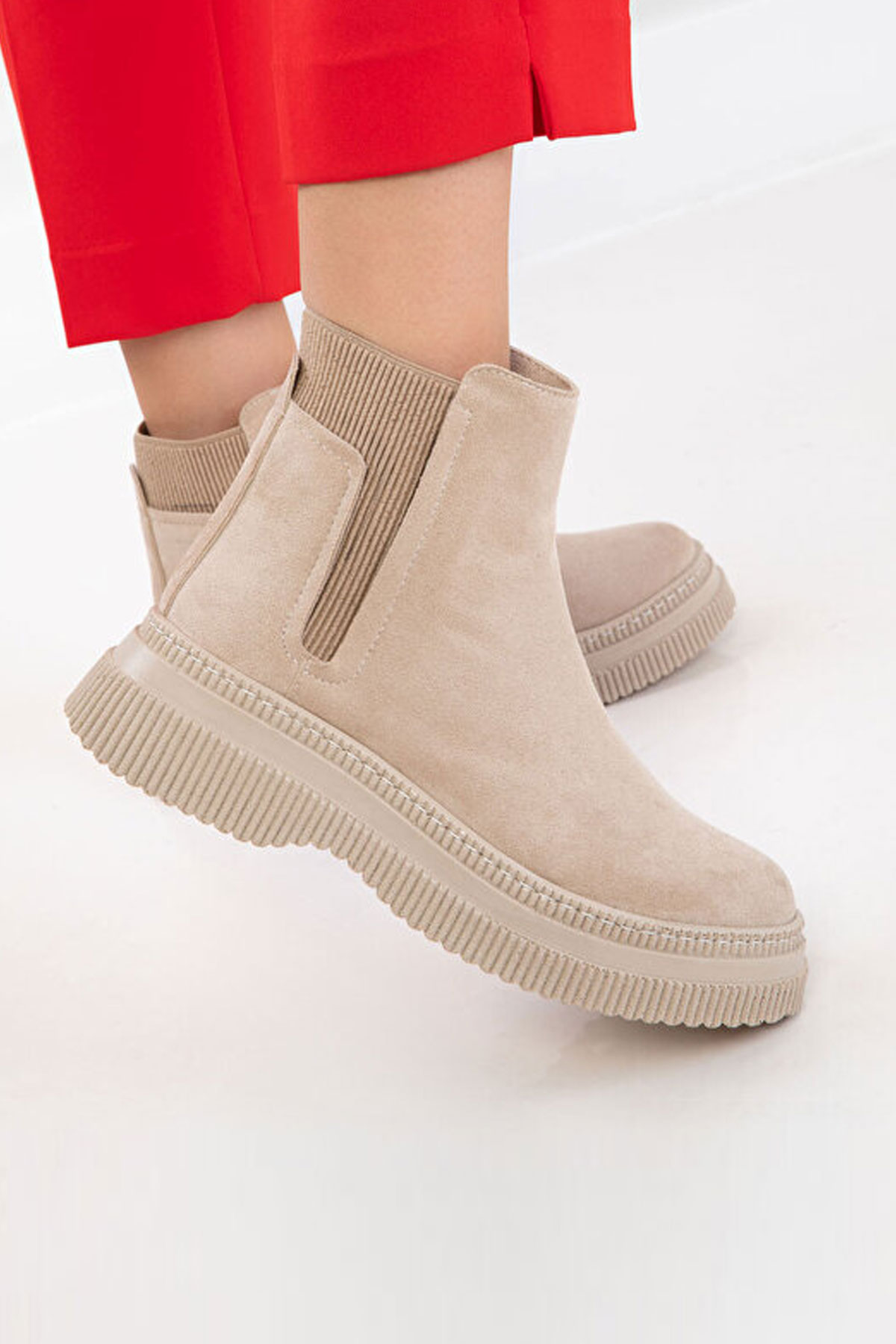 Kadın Süet Bot Lastikli Detaylı Kaymaz Taban 4010-116-0014 - Görsel 2