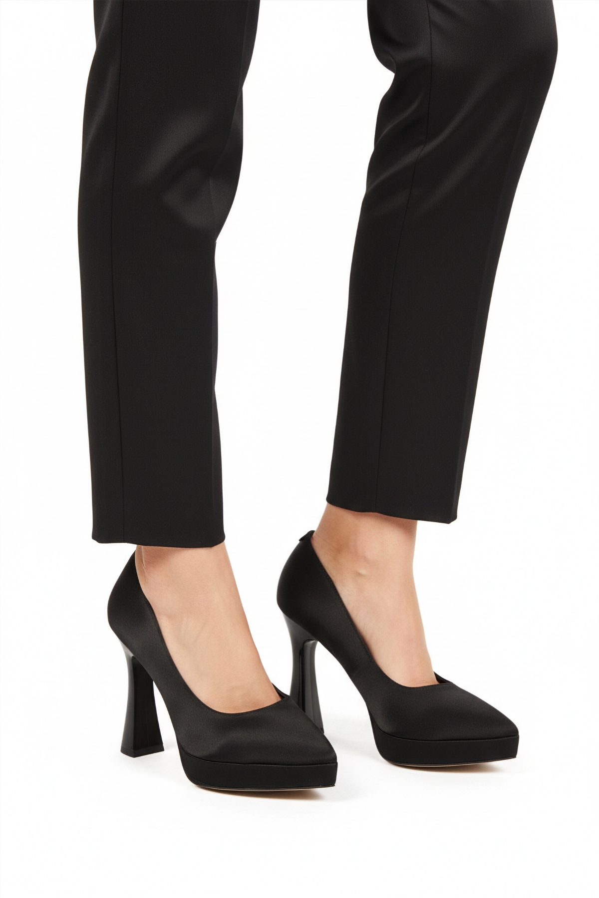 Aspor Siyah Saten Kadın Platform Topuklu Ayakkabı - Görsel 4