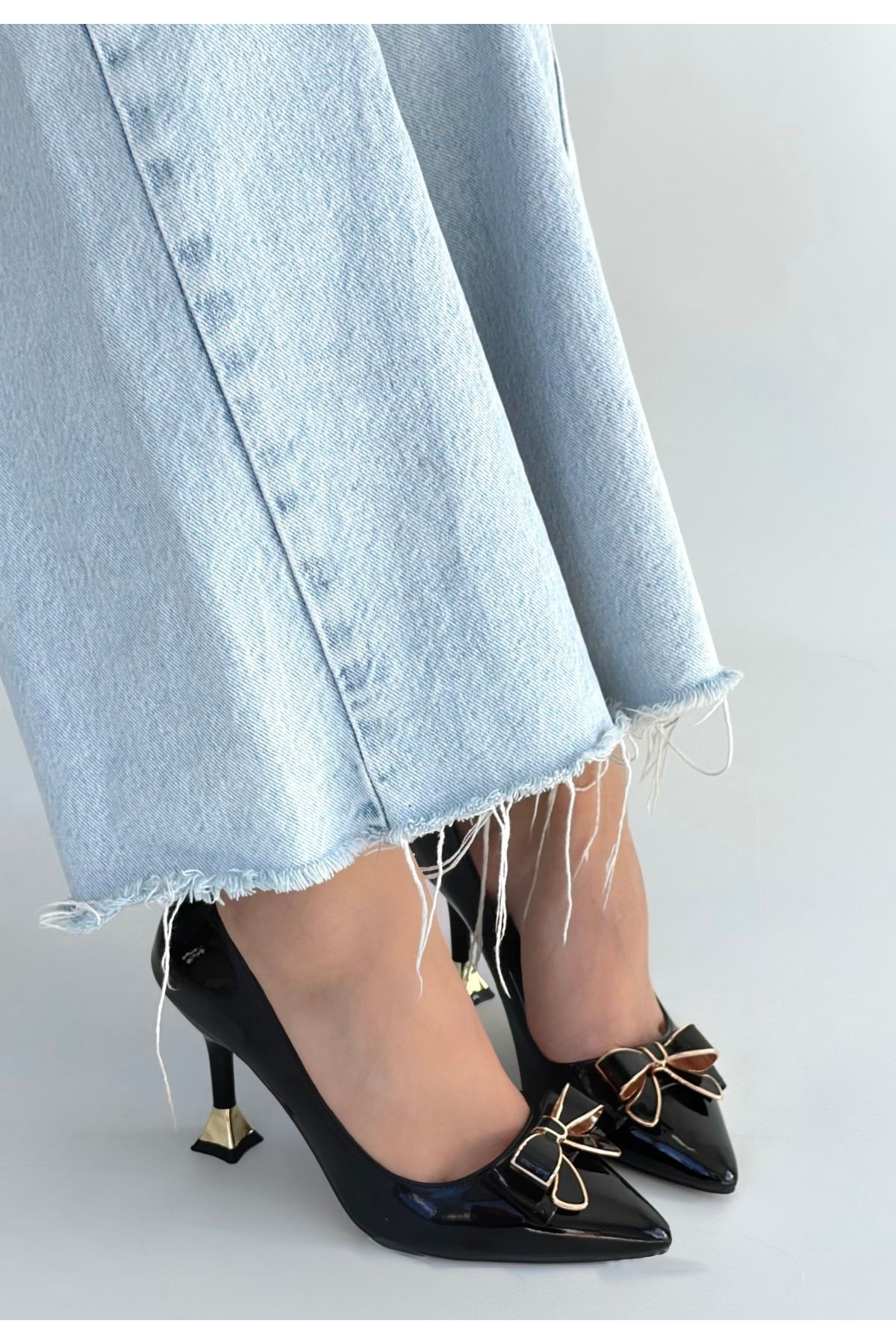 Siyah Rugan Kadın Topuklu Ayakkabı - Görsel 3