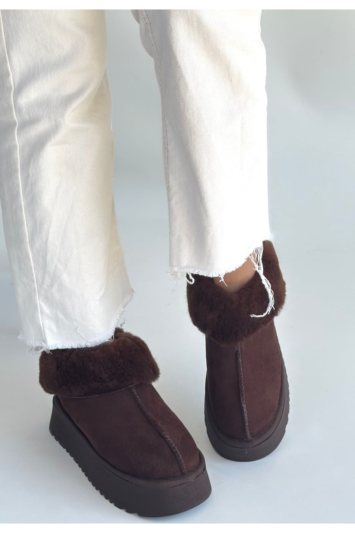 Kahve Süet Kadın Düz Bot - Görsel 4