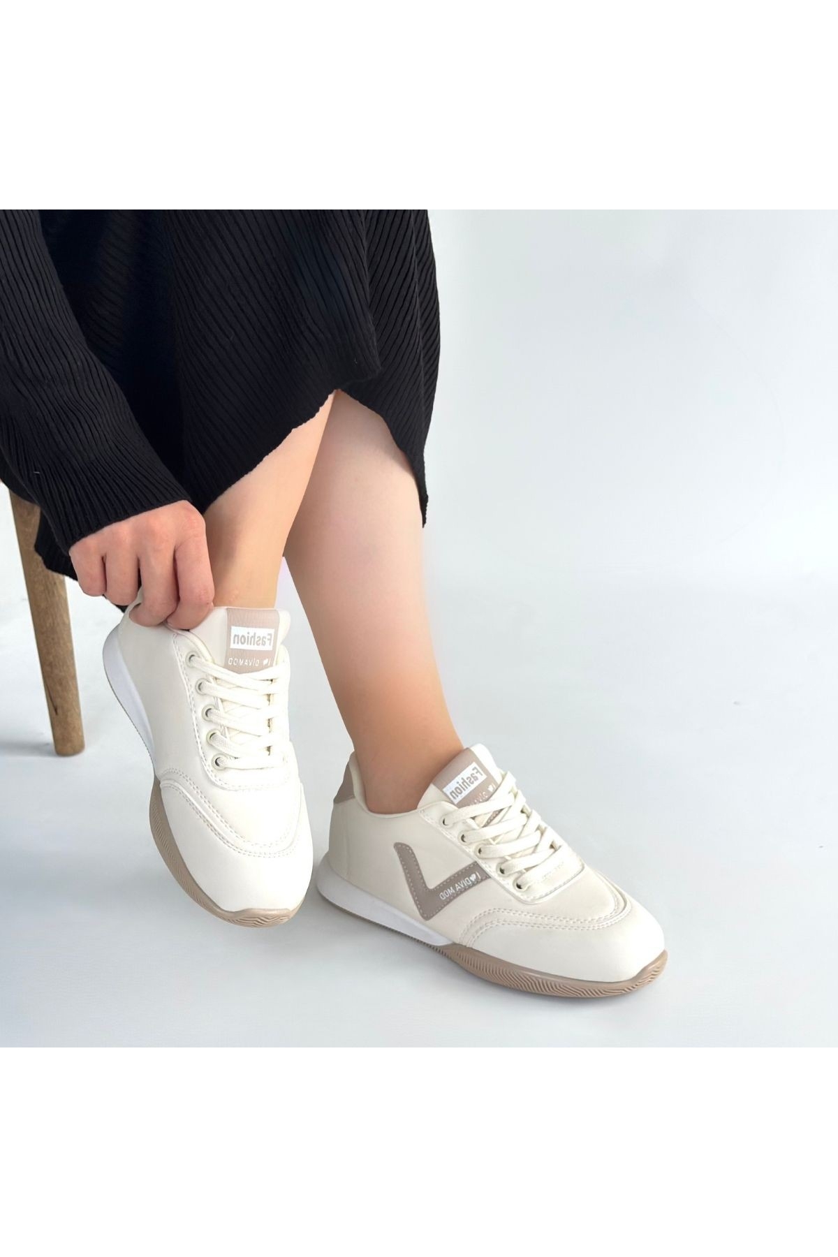 Bej Vizon Bağcıklı Kadın Spor Ayakkabı - Görsel 5