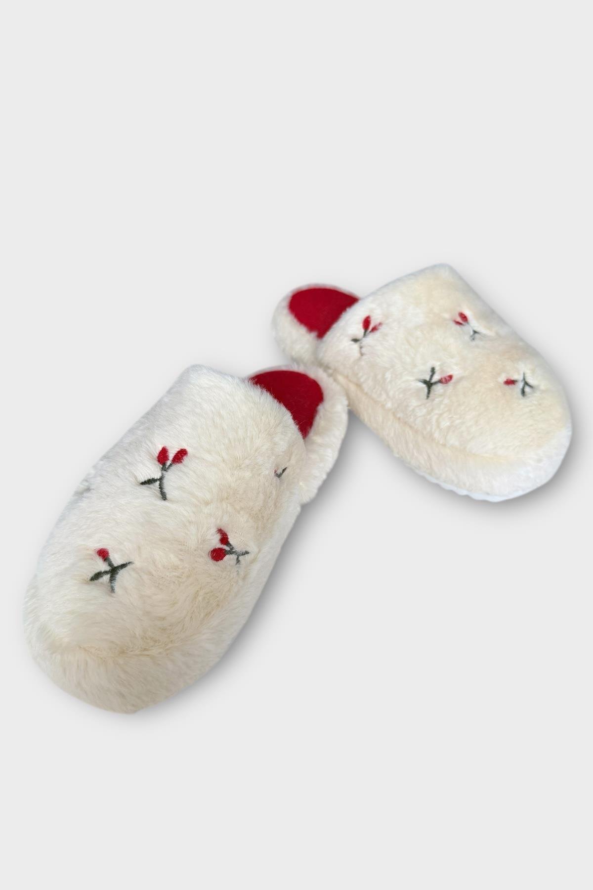 Kadın Pofuduk Nakışlı Ev Terliği Çeyiz Bohça Terliği Valentine's Day BEYAZ - BEYAZ - Görsel 6