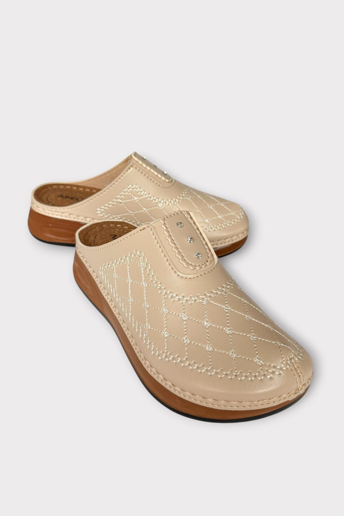 Önü Kapalı Kışlık Ortopedik Günlük Kadın Terlik BEJ - Görsel 3