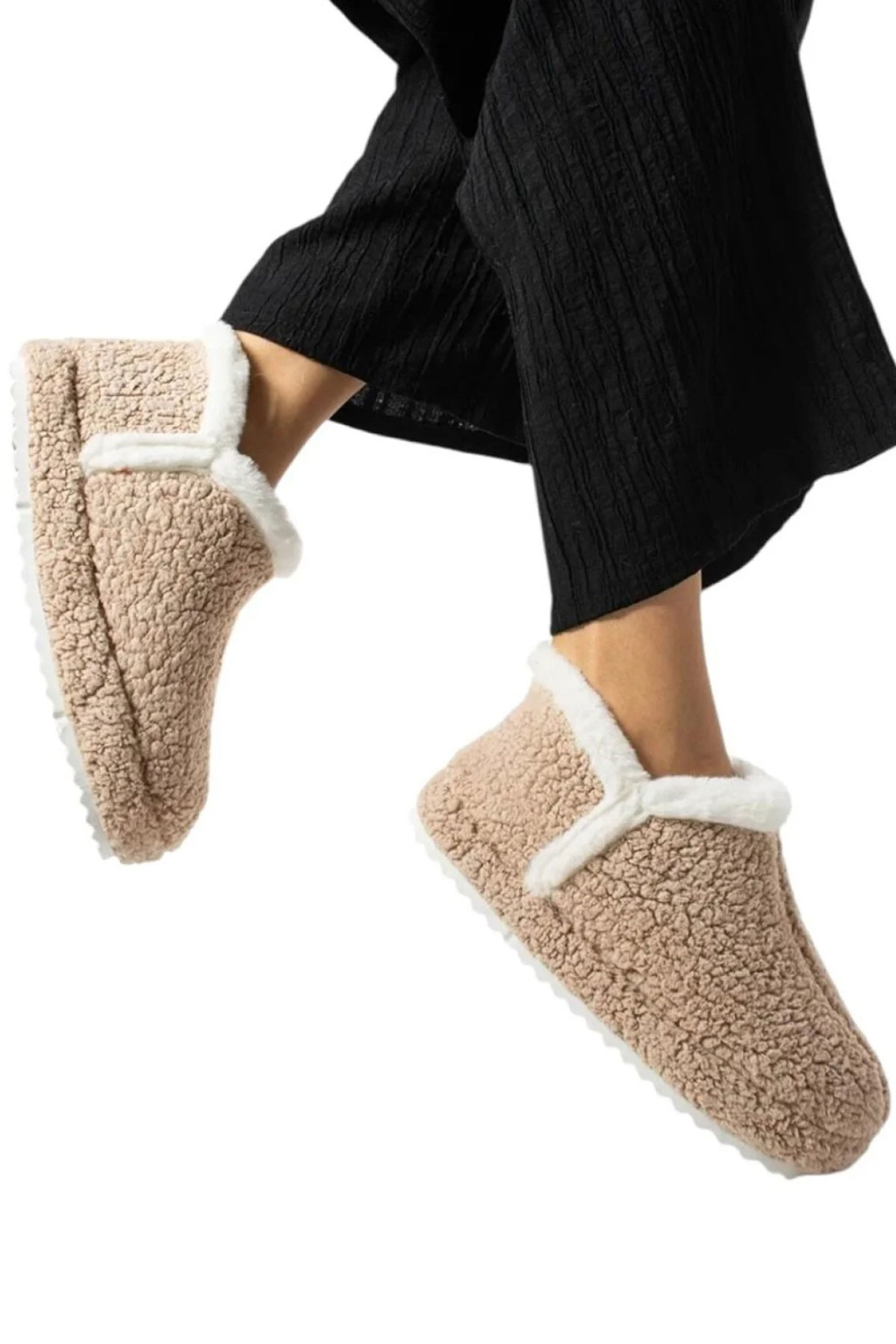 Kadın İçi Tüylü Yumuşak Rahat Kaydırmaz Panduf Ev Ayakkabısı Unisex 1021-124-0003 - Görsel 3