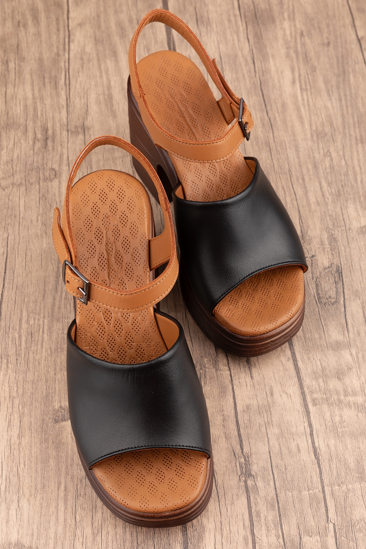 Gondol Kadın Hakiki Deri Platform Topuklu Sandalet msa.34 - Görsel 8