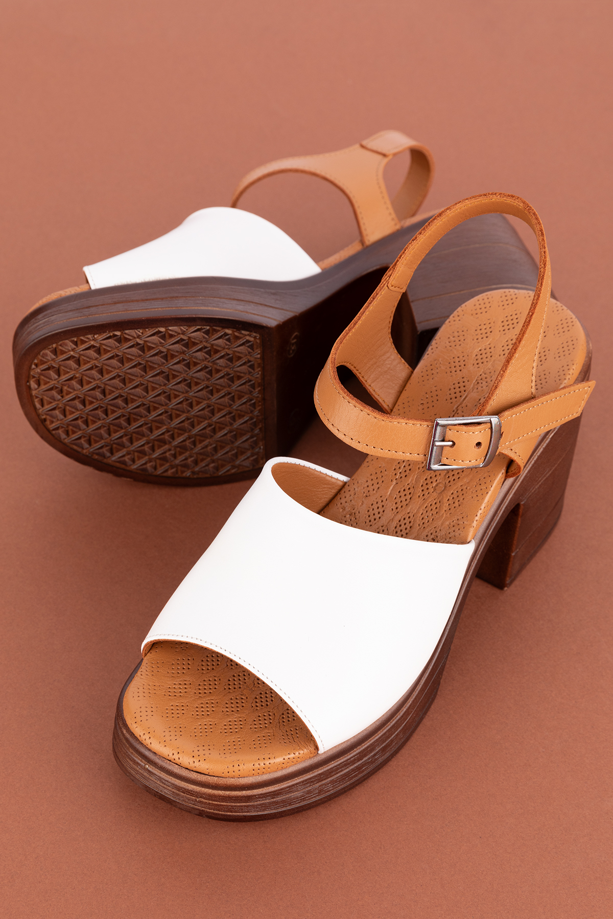 Gondol Kadın Hakiki Deri Platform Topuklu Sandalet msa.34 - Görsel 2