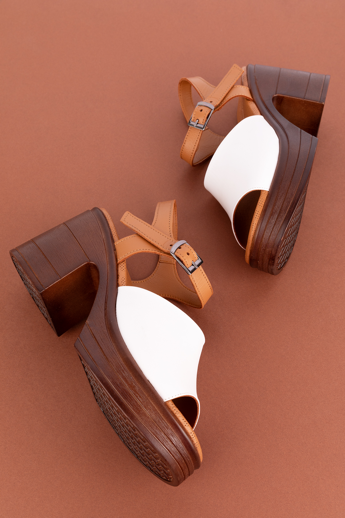 Gondol Kadın Hakiki Deri Platform Topuklu Sandalet msa.34 - Görsel 9