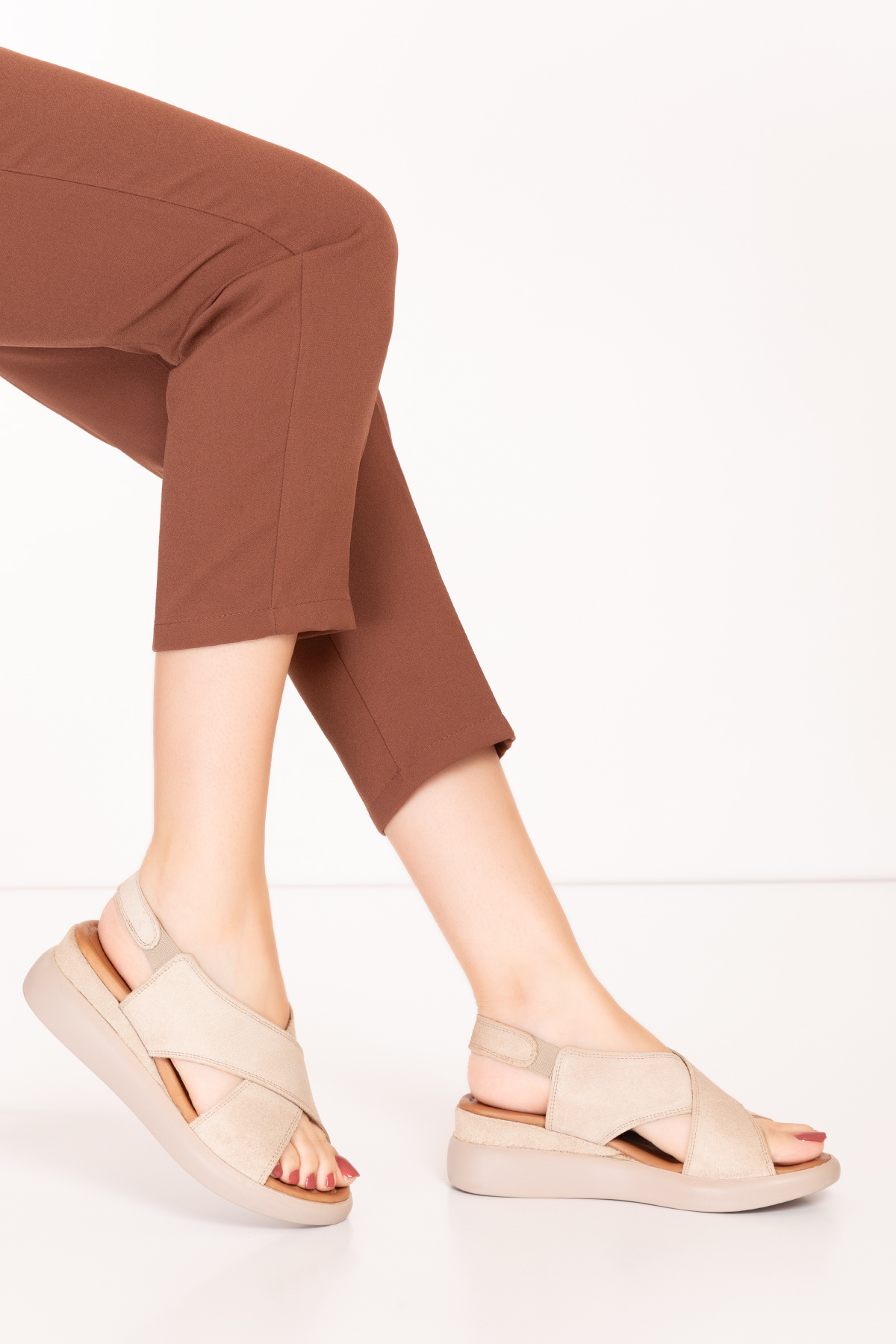 Gondol Hakiki Deri Kısa Topuklu Çapraz Sandalet elnr.393 - Görsel 2