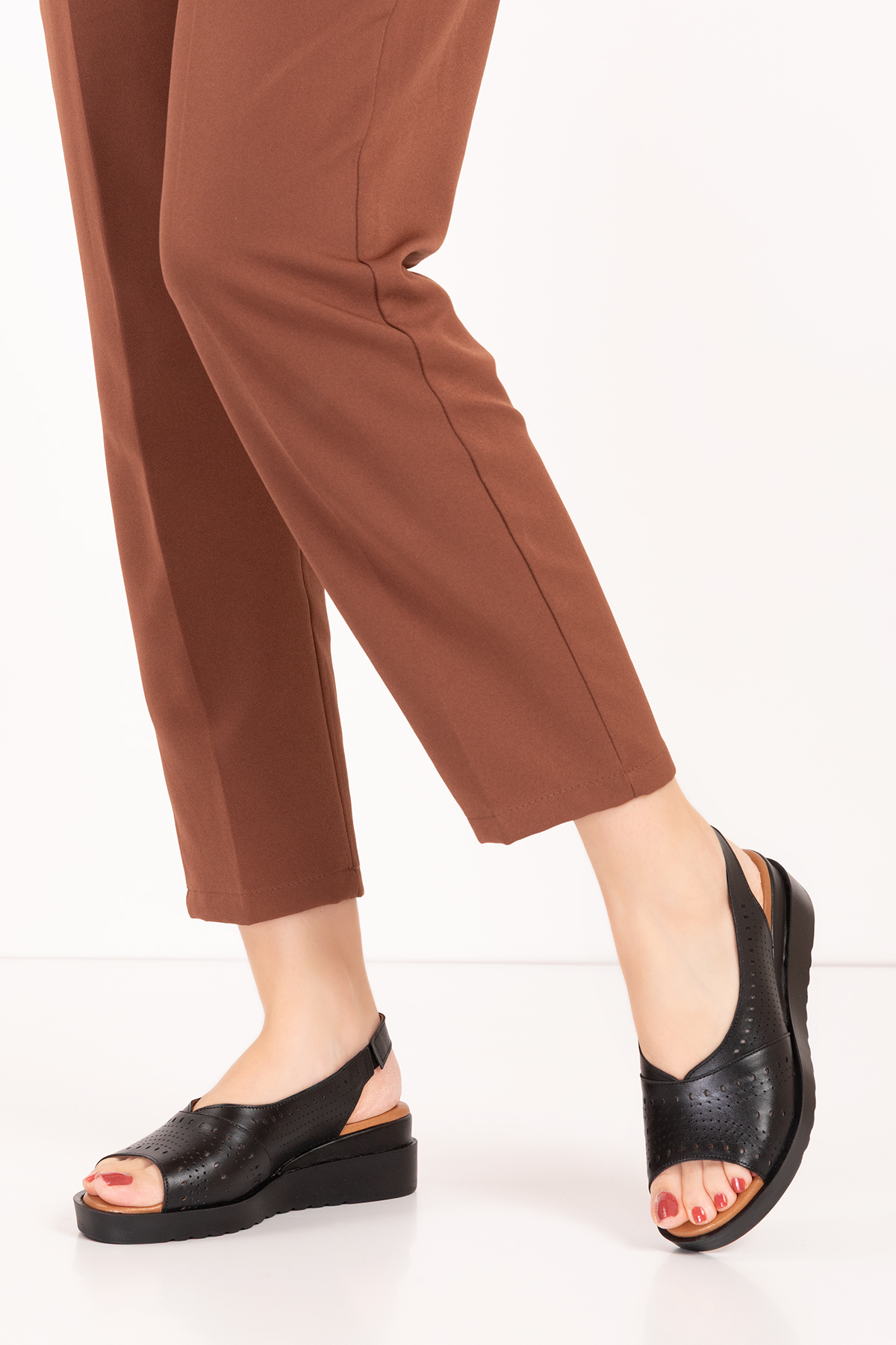 Gondol Hakiki Deri Kısa Topuklu Lazer Kesim Sandalet elnr.365 - Görsel 6