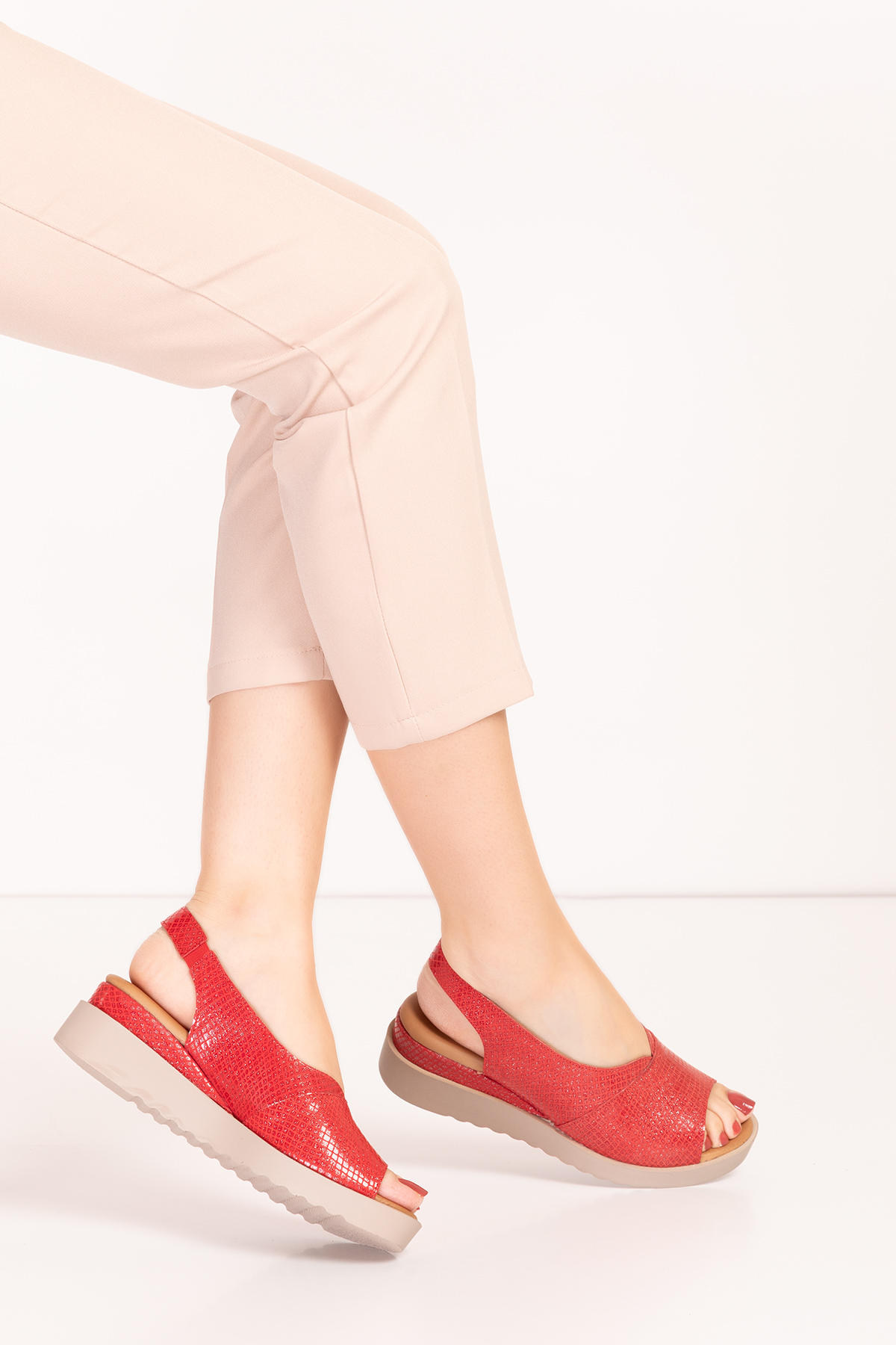 Gondol Hakiki Deri Kısa Topuklu Lazer Kesim Sandalet elnr.365 - Görsel 2