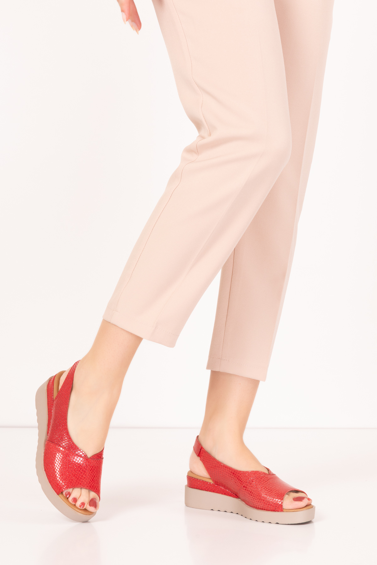 Gondol Hakiki Deri Kısa Topuklu Lazer Kesim Sandalet elnr.365 - Görsel 4