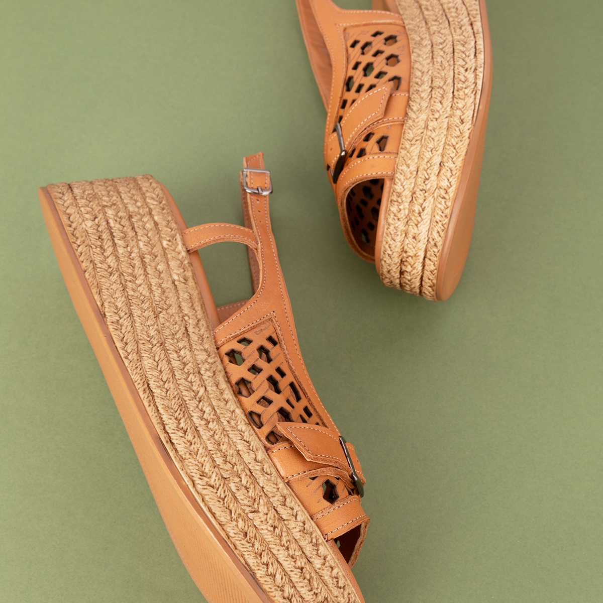 Gondol Kadın Hakiki Deri Platform Lazer Kesim Sandalet mlk.5225 - Görsel 5