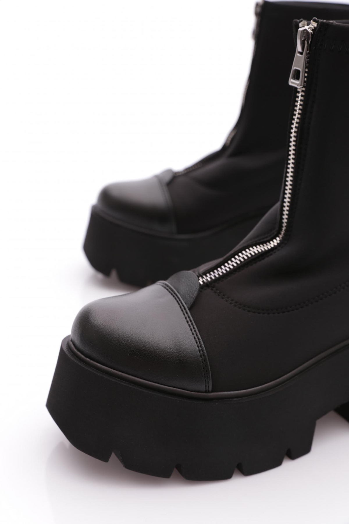 Pm08-K606 Kadin Fermuar Detayli Bot - Görsel 5