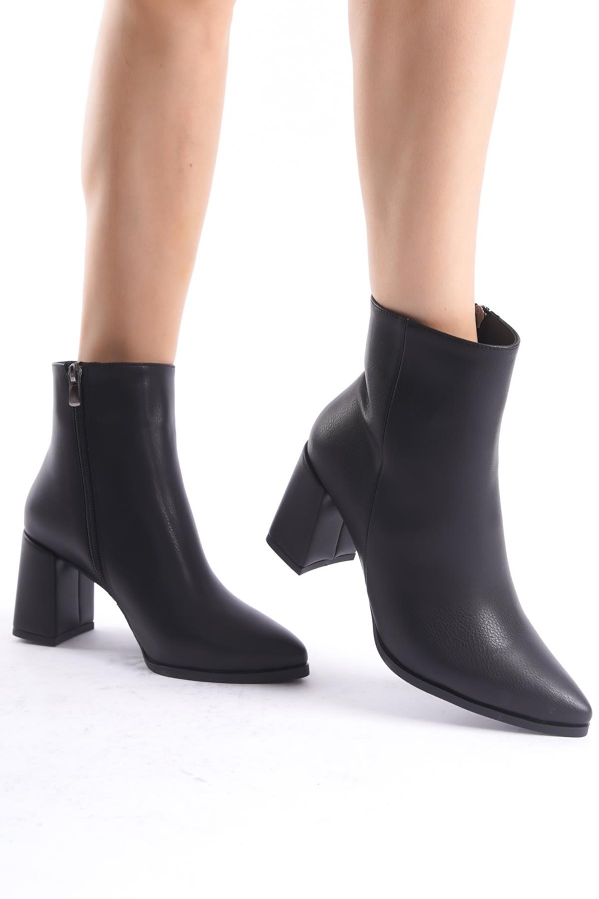 Kairobi Siyah Mat Kalın Topuklu Bot - Görsel 4