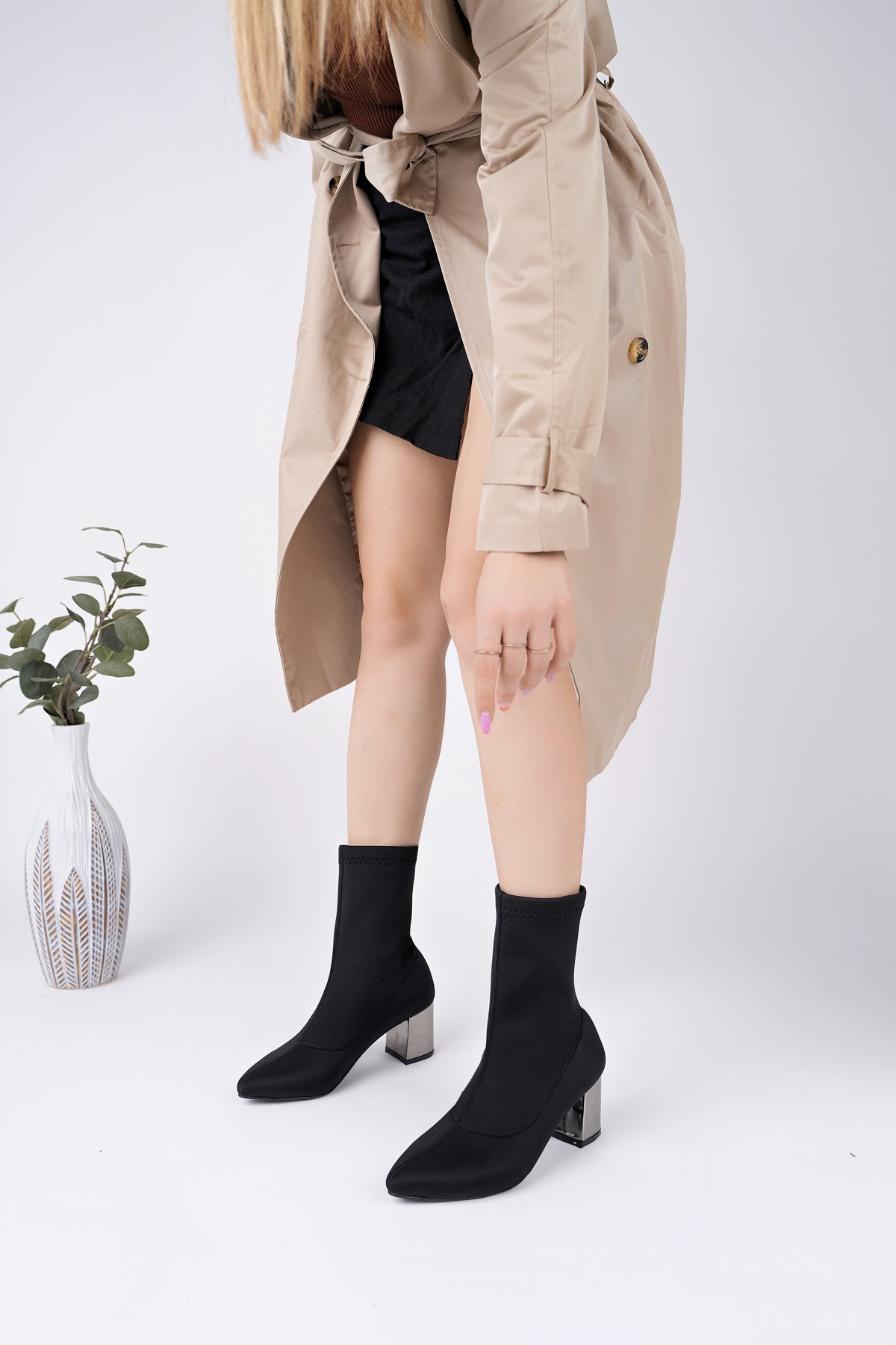 GRANDE Sivri Burun Kalın Topuklu Kadın Streç Bot - Görsel 3